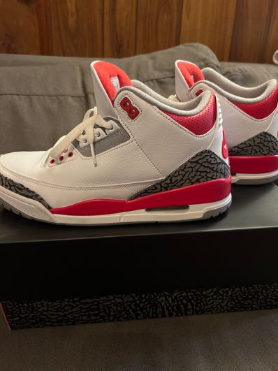 Nike Air Jordan 3 Retro OG "Fire Red" (2022)
