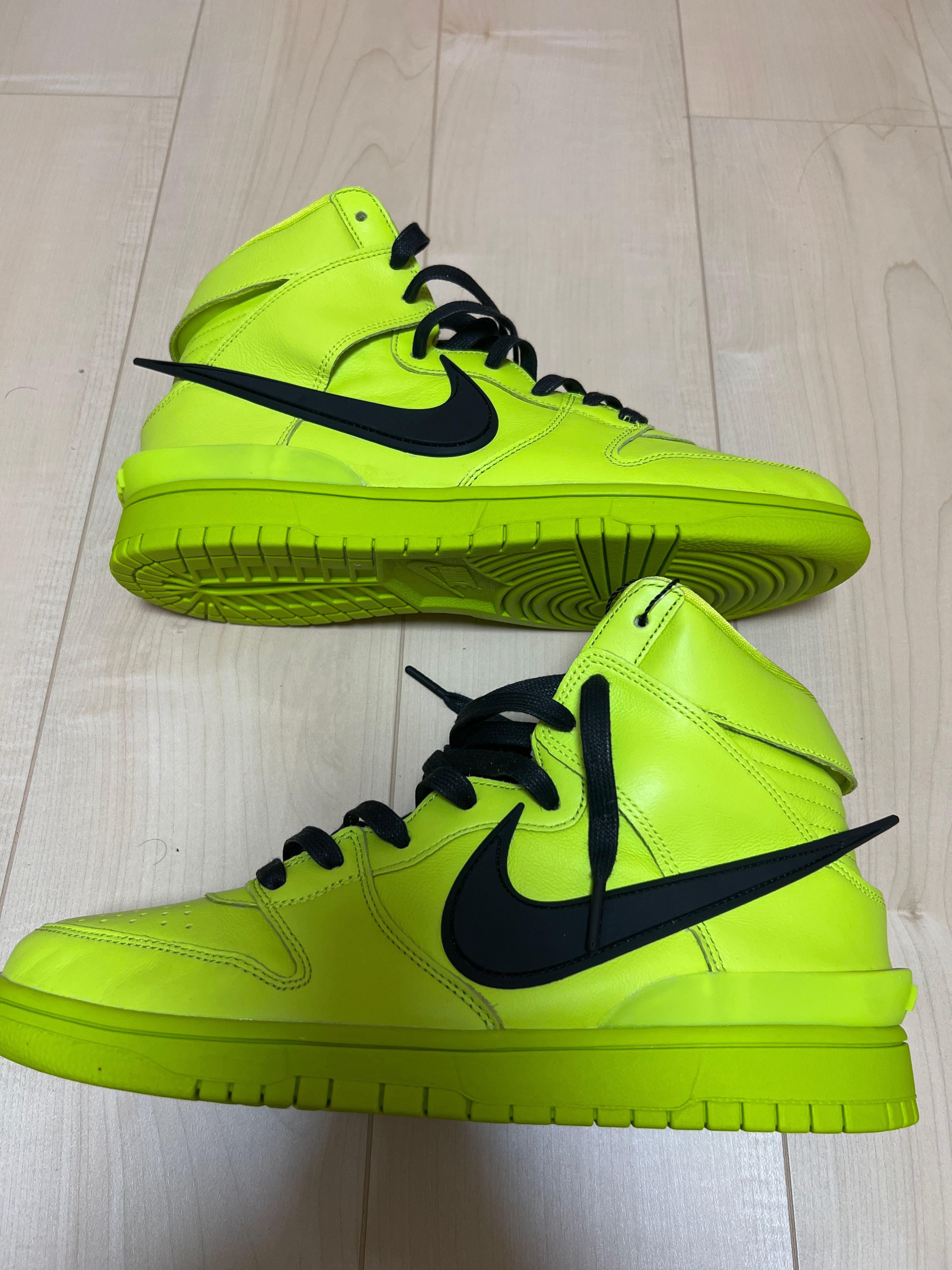 AMBUSH × NIKE DUNK HIGH "FLASH LIME"