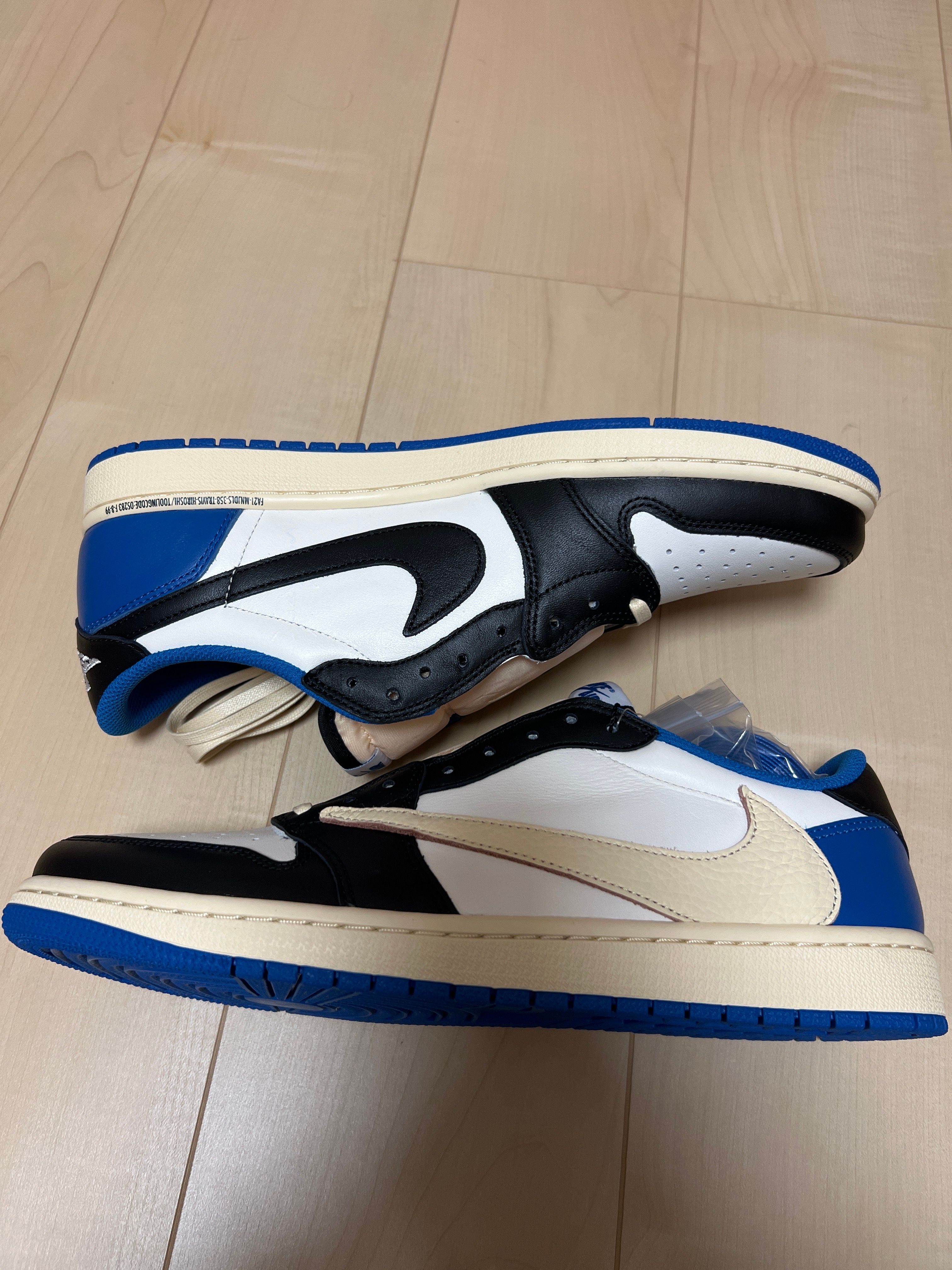 Travis Scott × fragment design × Nike Air Jordan 1 Low OG SP "Military Blue"