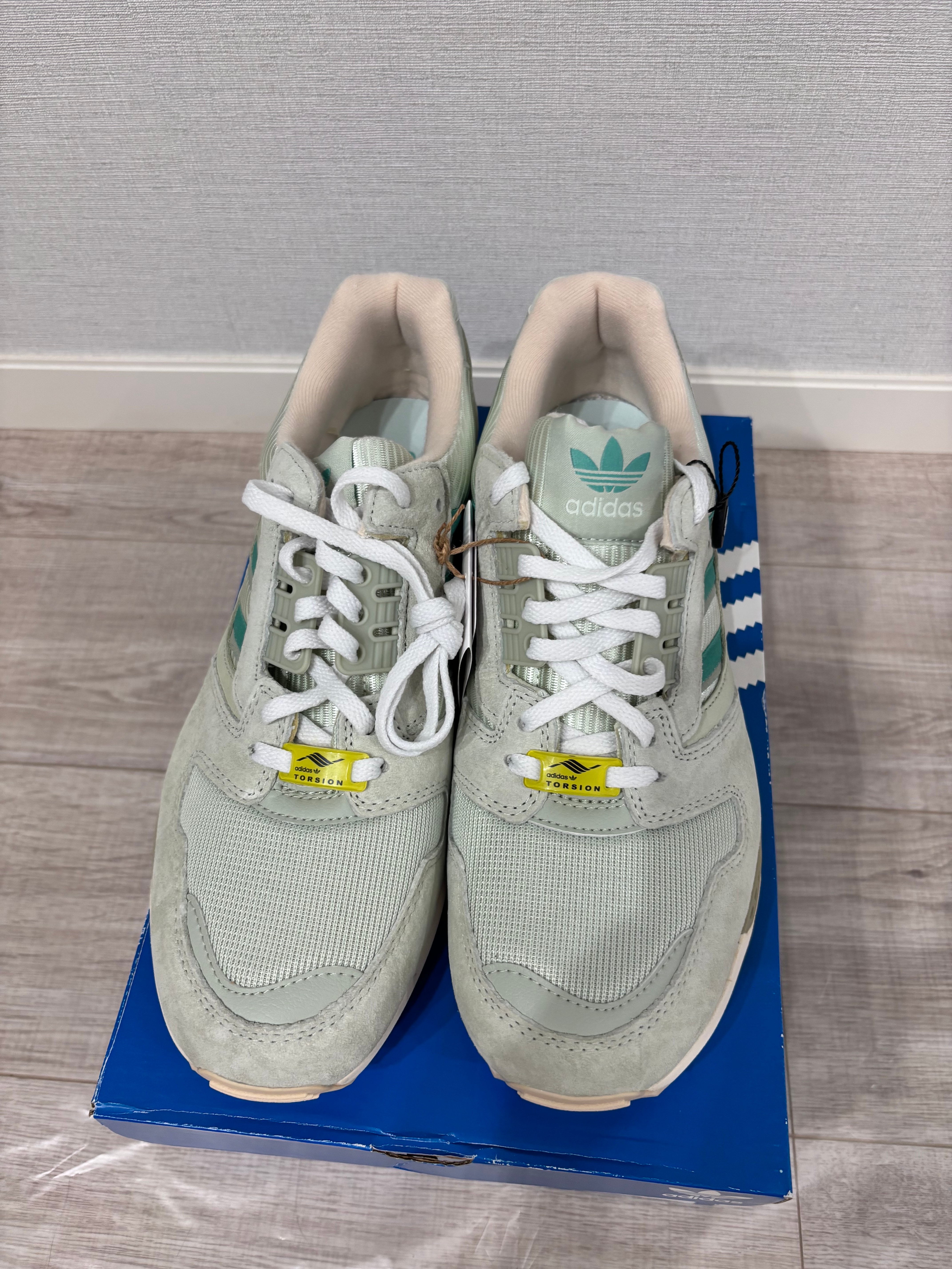 アディダス ZX 8000 