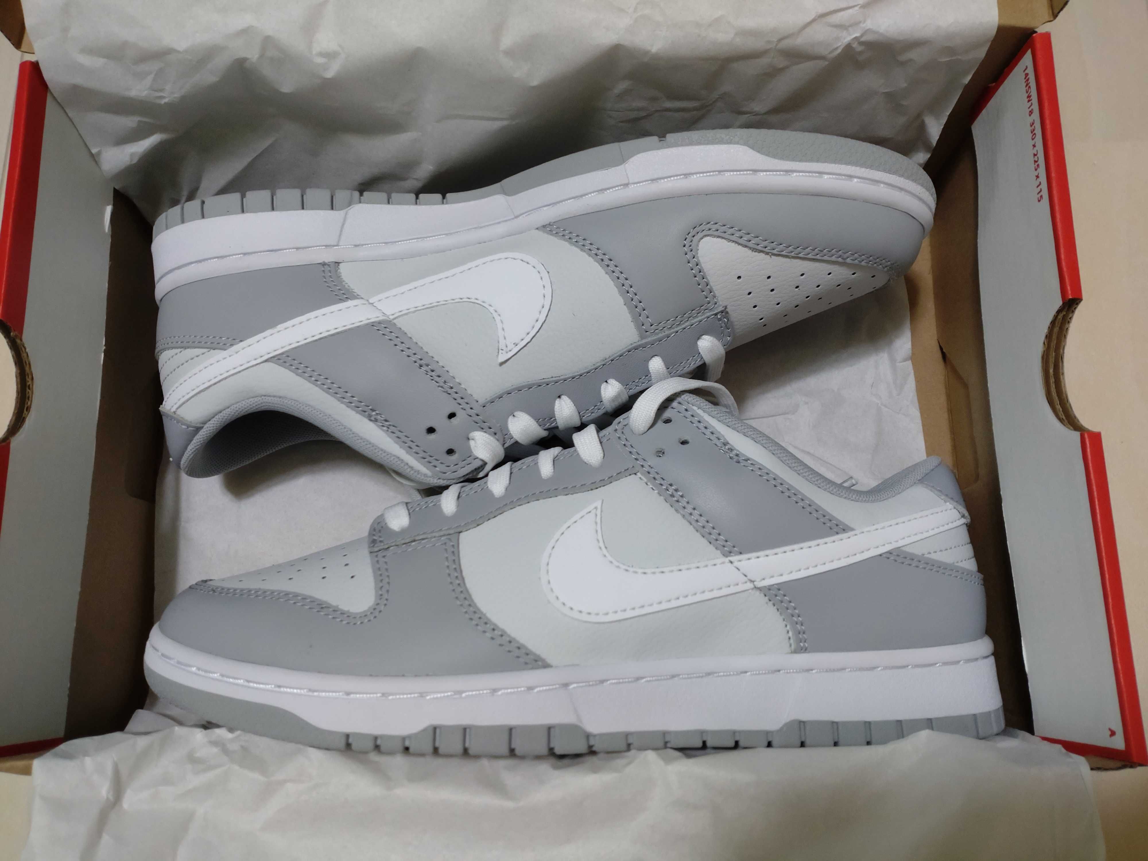 Nike Dunk Low "Pure Platinum/White/Wolf Gray"