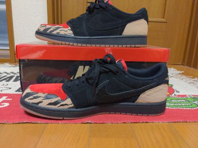 Sole Fly × Nike Air Jordan 1 Low "Black and Sport Red"
