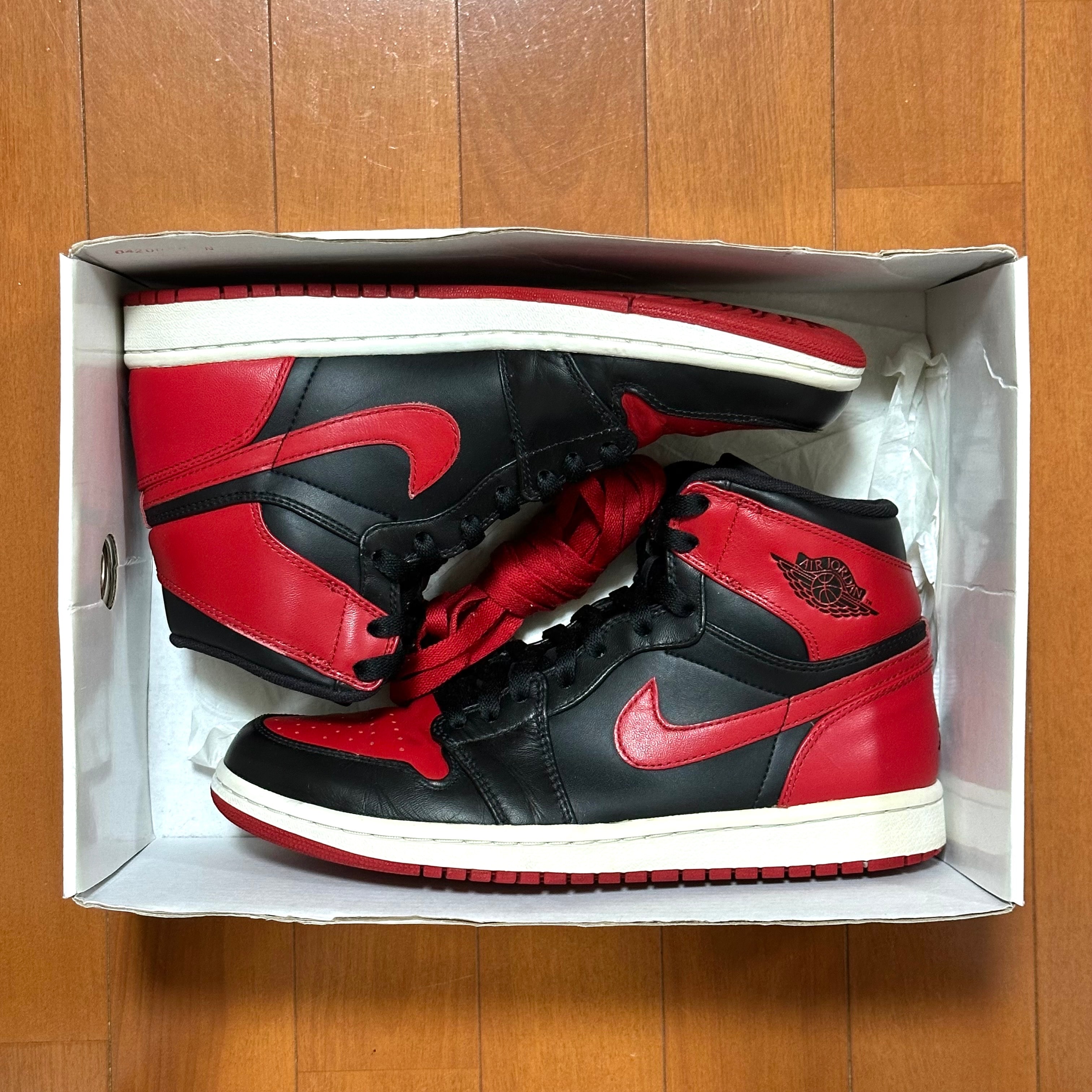 Nike Air Jordan 1 "Defining Moments Pack One 60 Pts" (332550-061/332550-101)