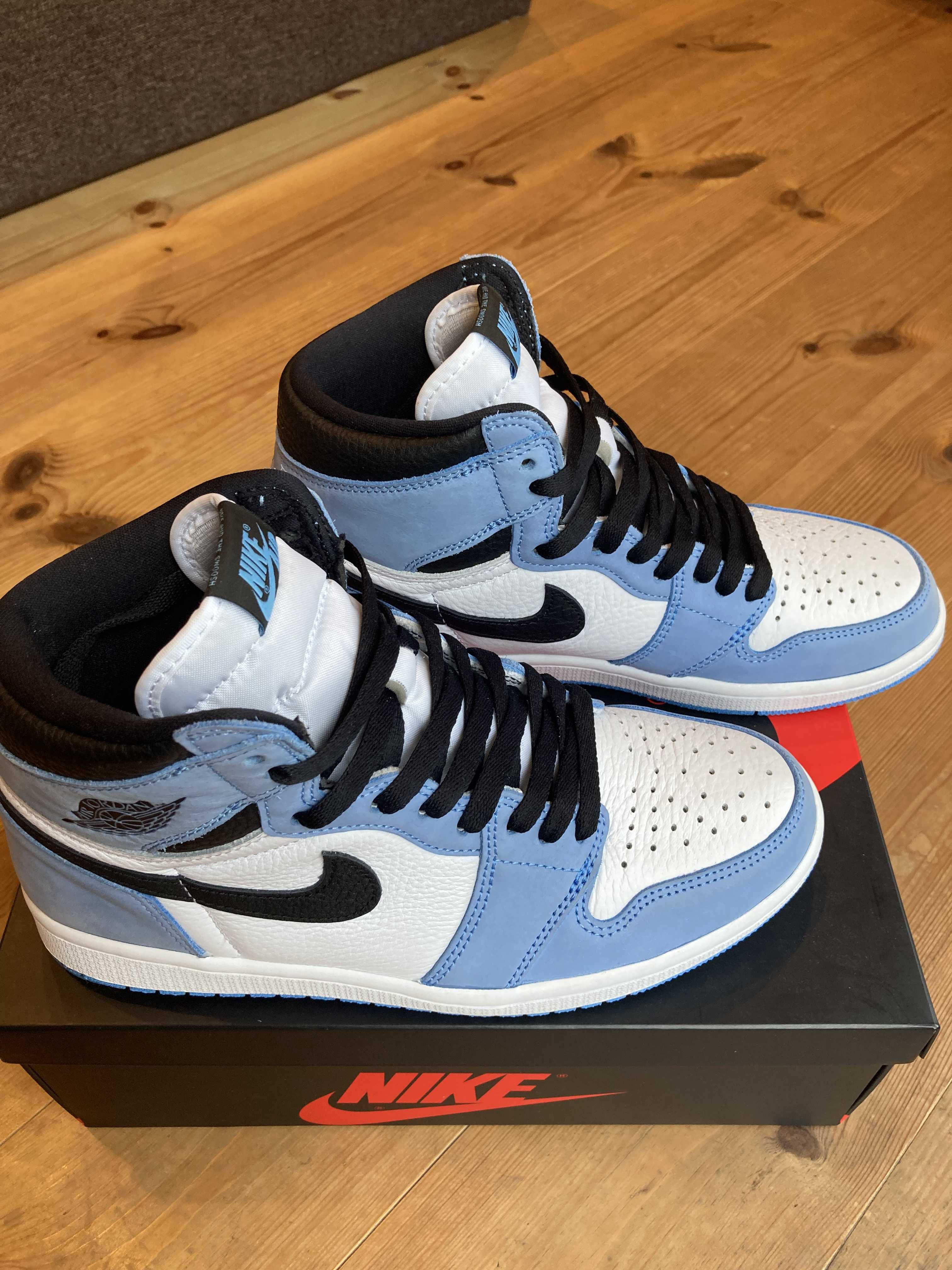 Nike Air Jordan 1 High OG "University Blue"