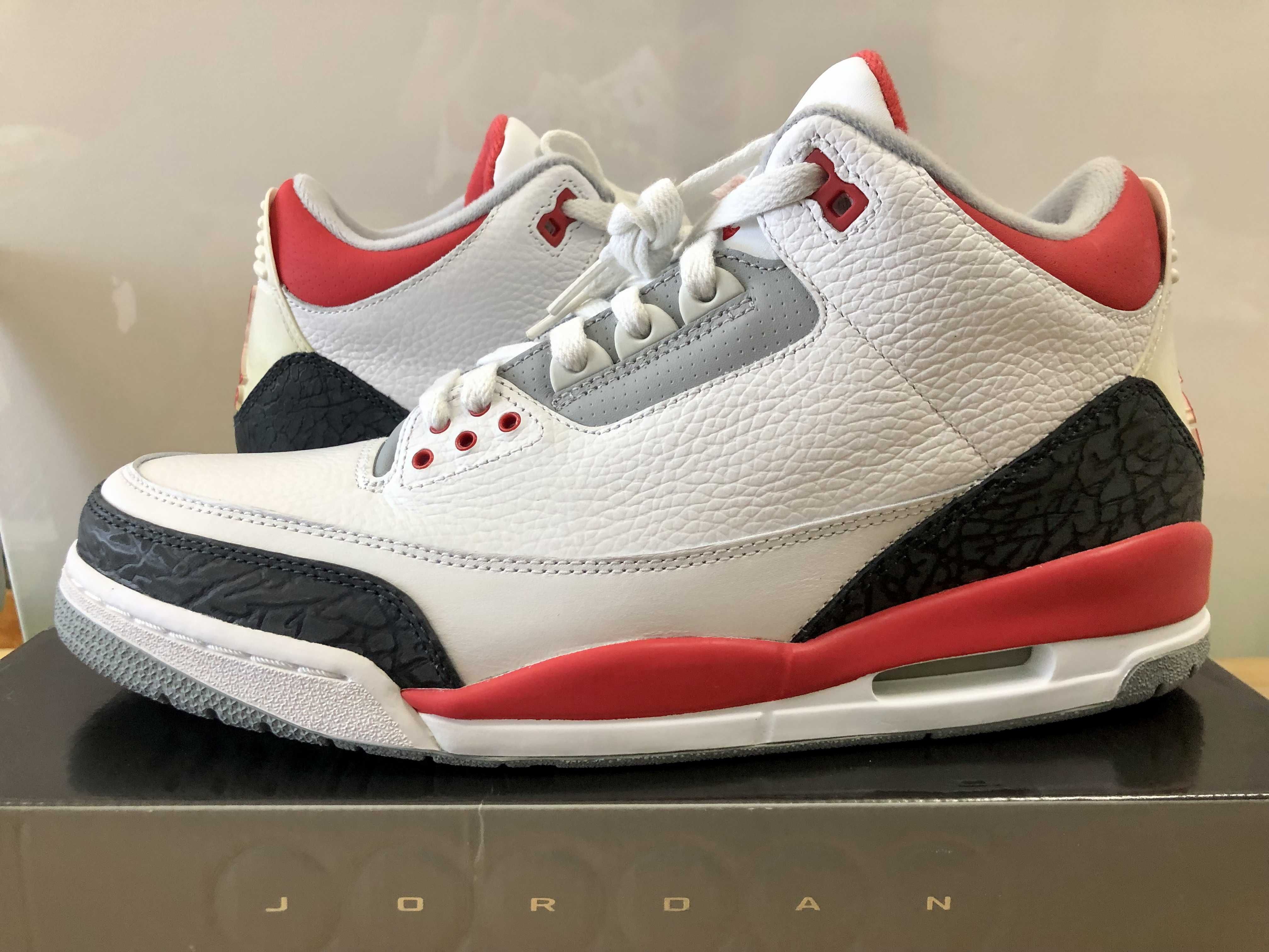 Nike Air Jordan 3 Retro "Fire Red" (2007)