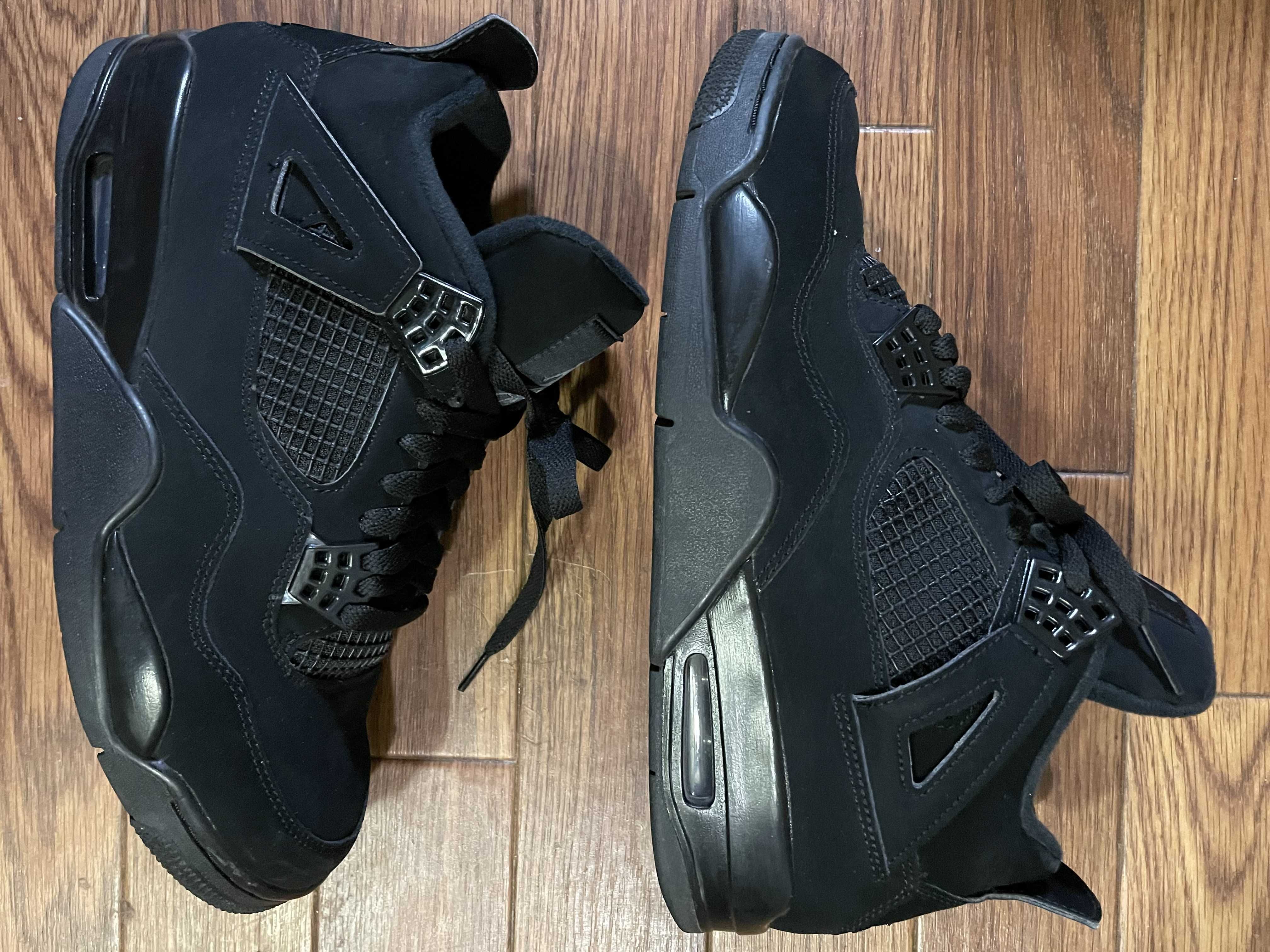 Nike Air Jordan 4 "Black Cat"