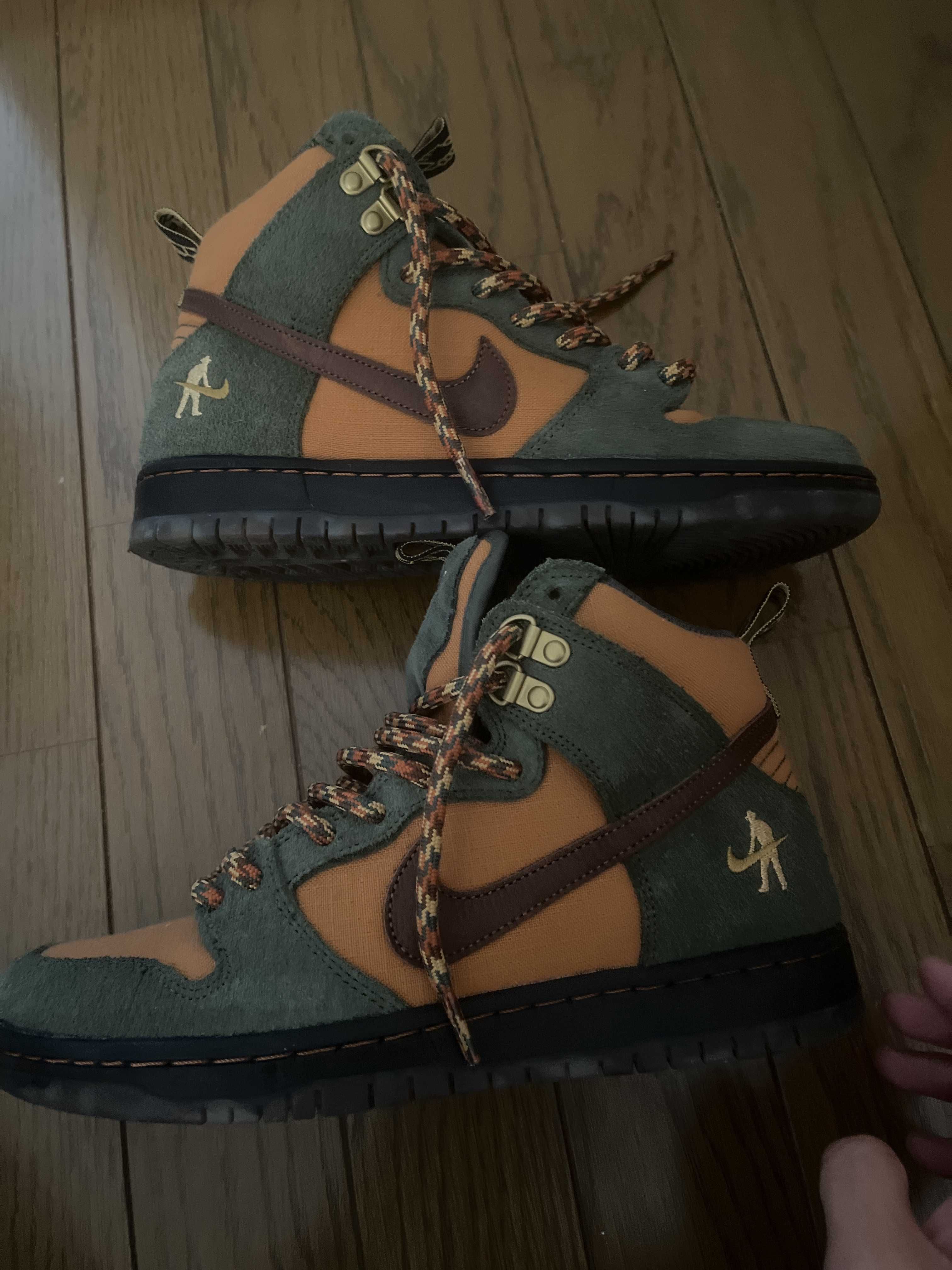 PASS~PORT × Nike SB Dunk High "Work Boot"