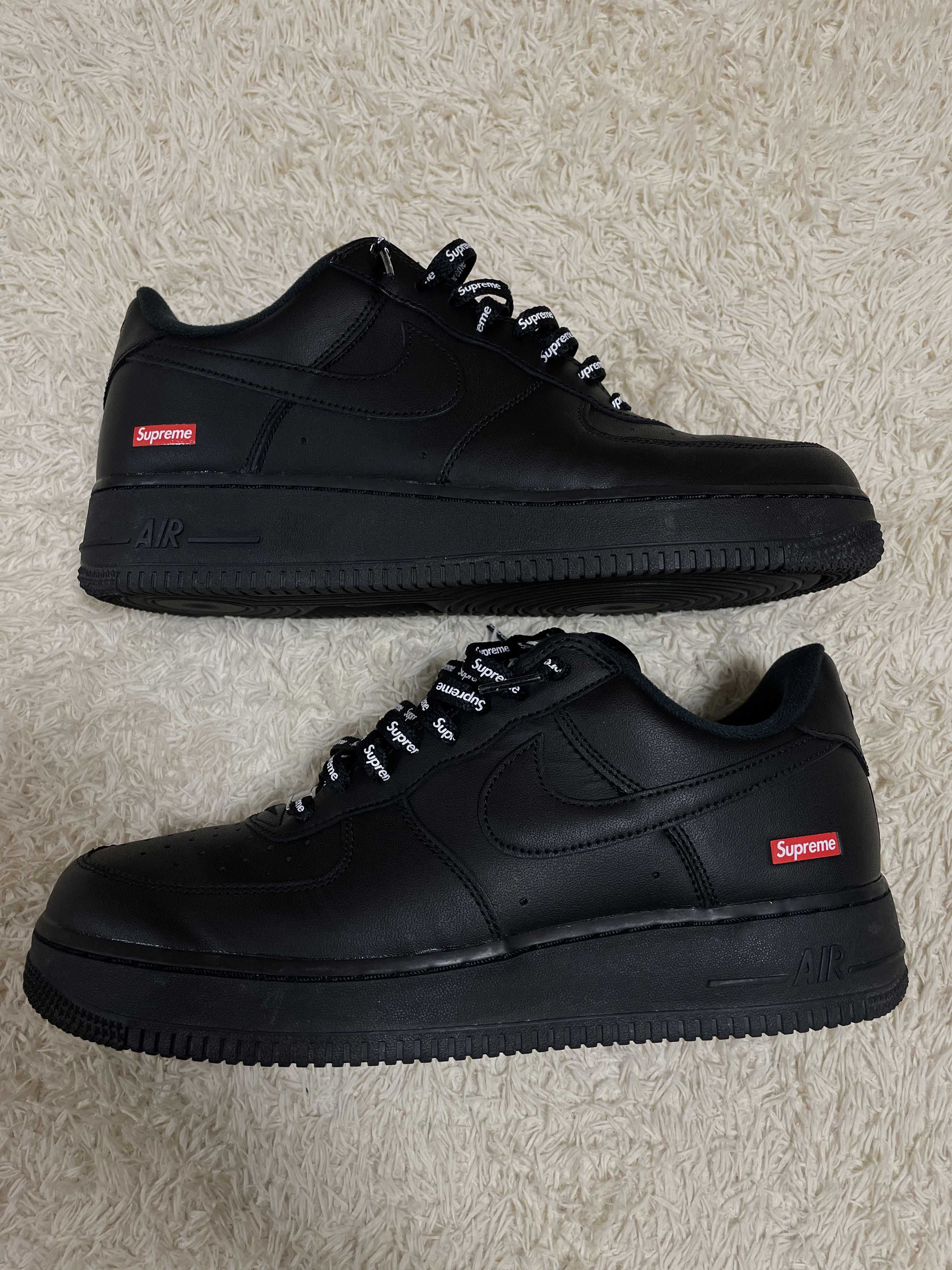 Supreme × Nike Air Force 1 Low "Black"