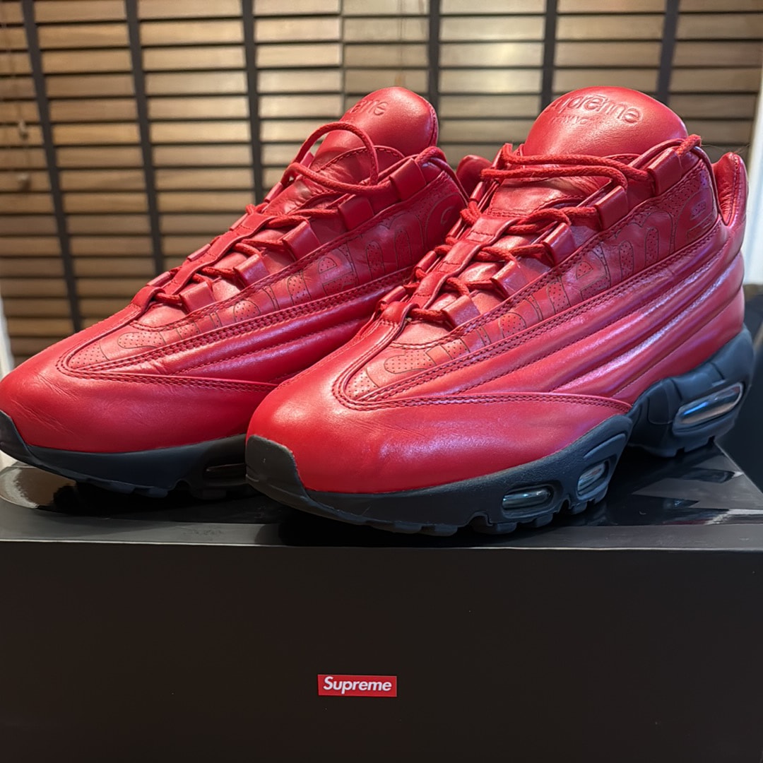 シュプリーム × ナイキ エアマックス95 Lux "レッド"