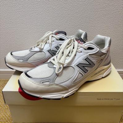 New Balance 990V3 "Sea Salt/Rain Cloud"