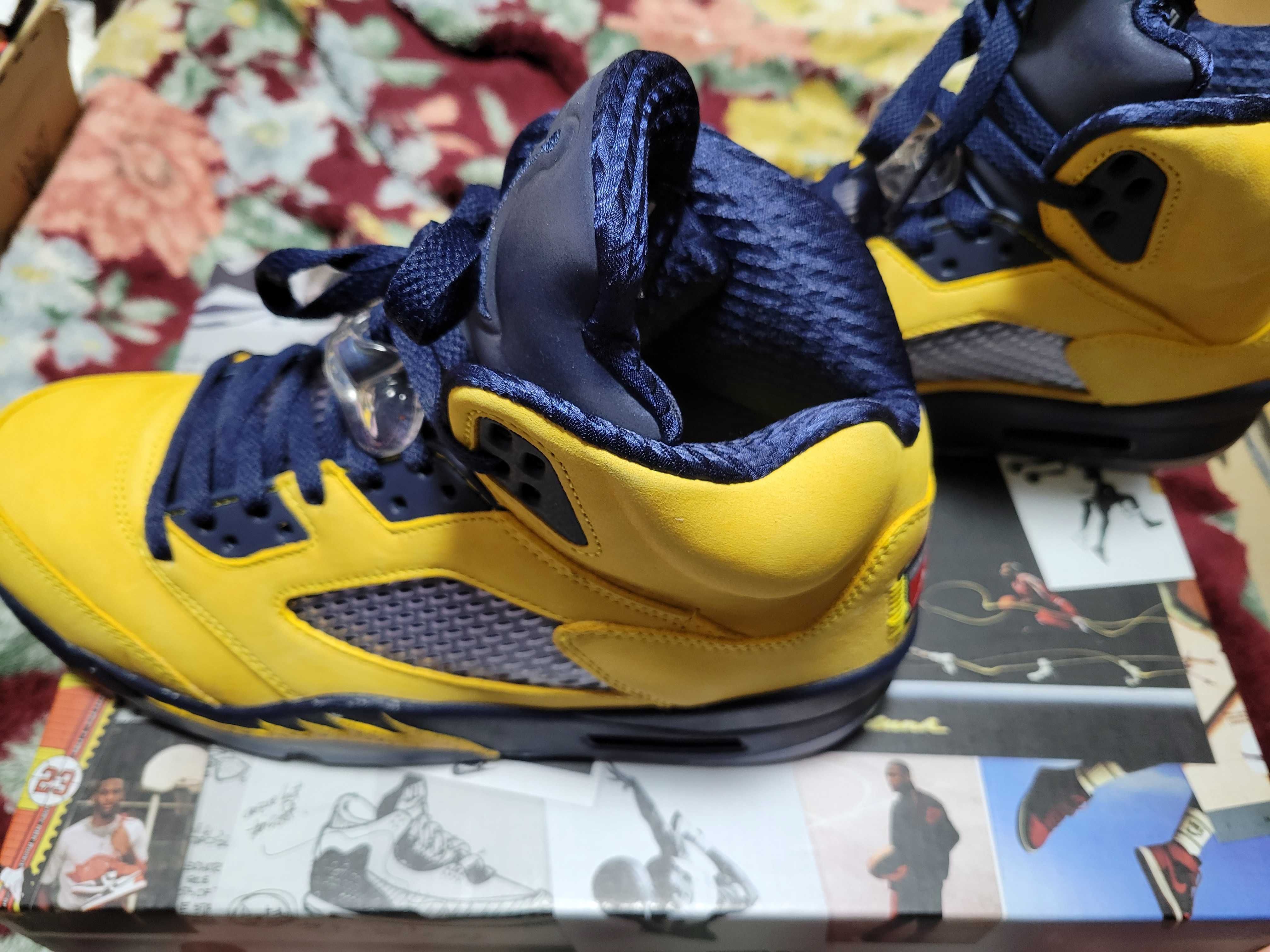 NIKE AIR JORDAN 5 "MICHIGAN"