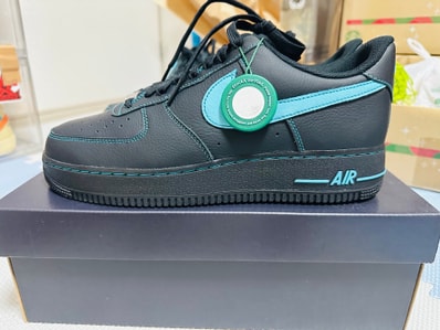 Nike Air Force 1 Low "Black Tiffany"