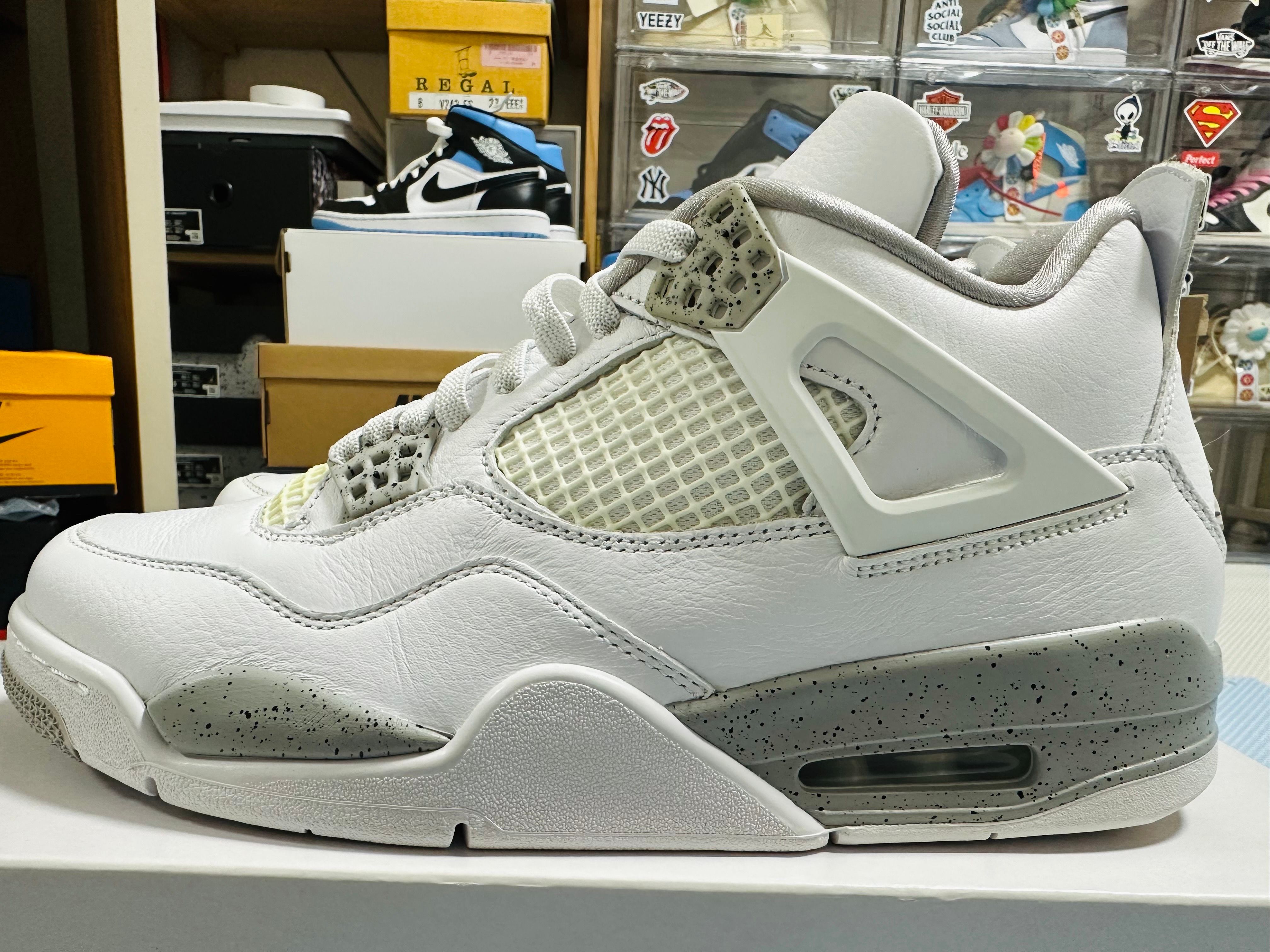 Nike Air Jordan 4 "Tech White"