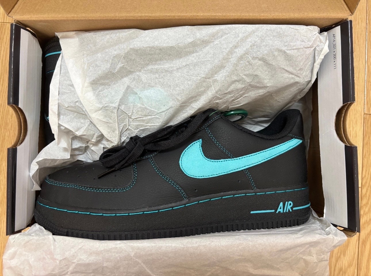 ナイキ エアフォース1 ロー "ブラックティファニー"