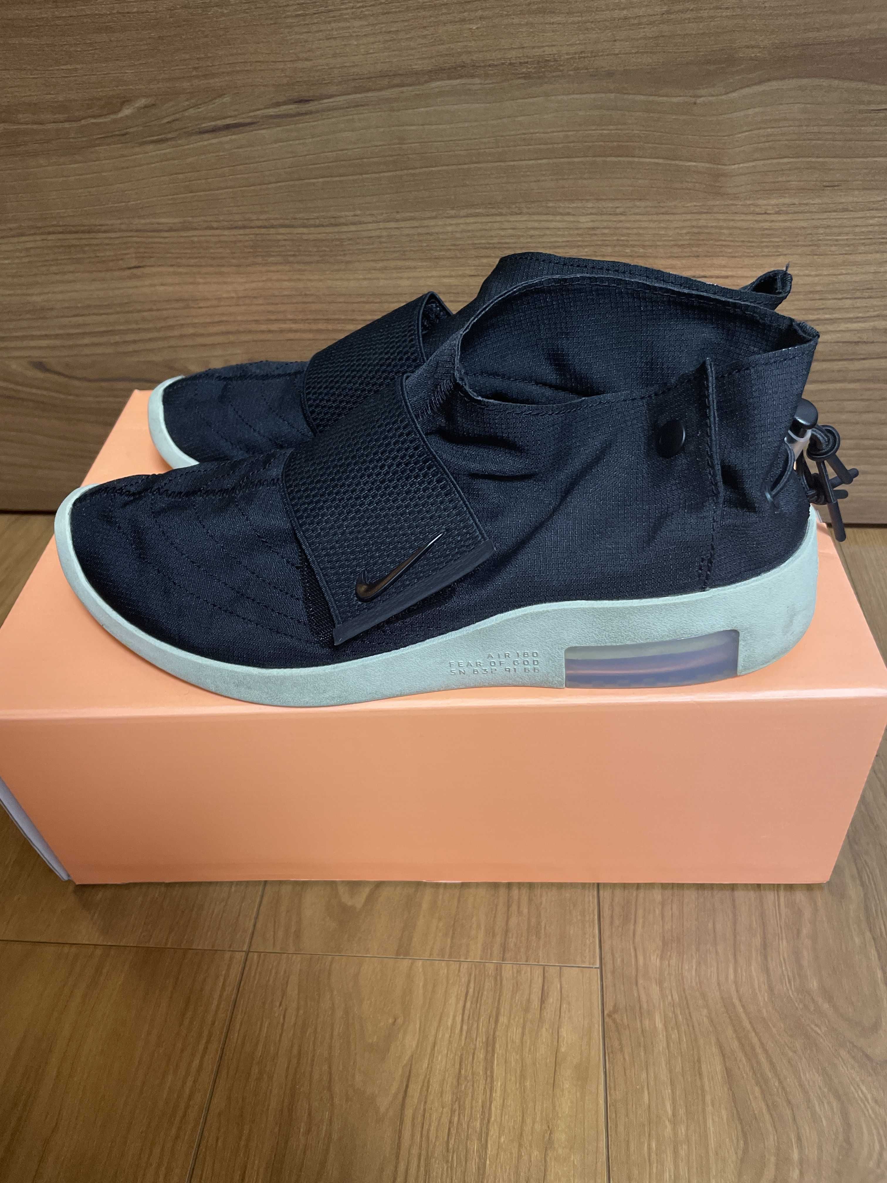 Fear Of God × Nike Air Moccasin "Black"
