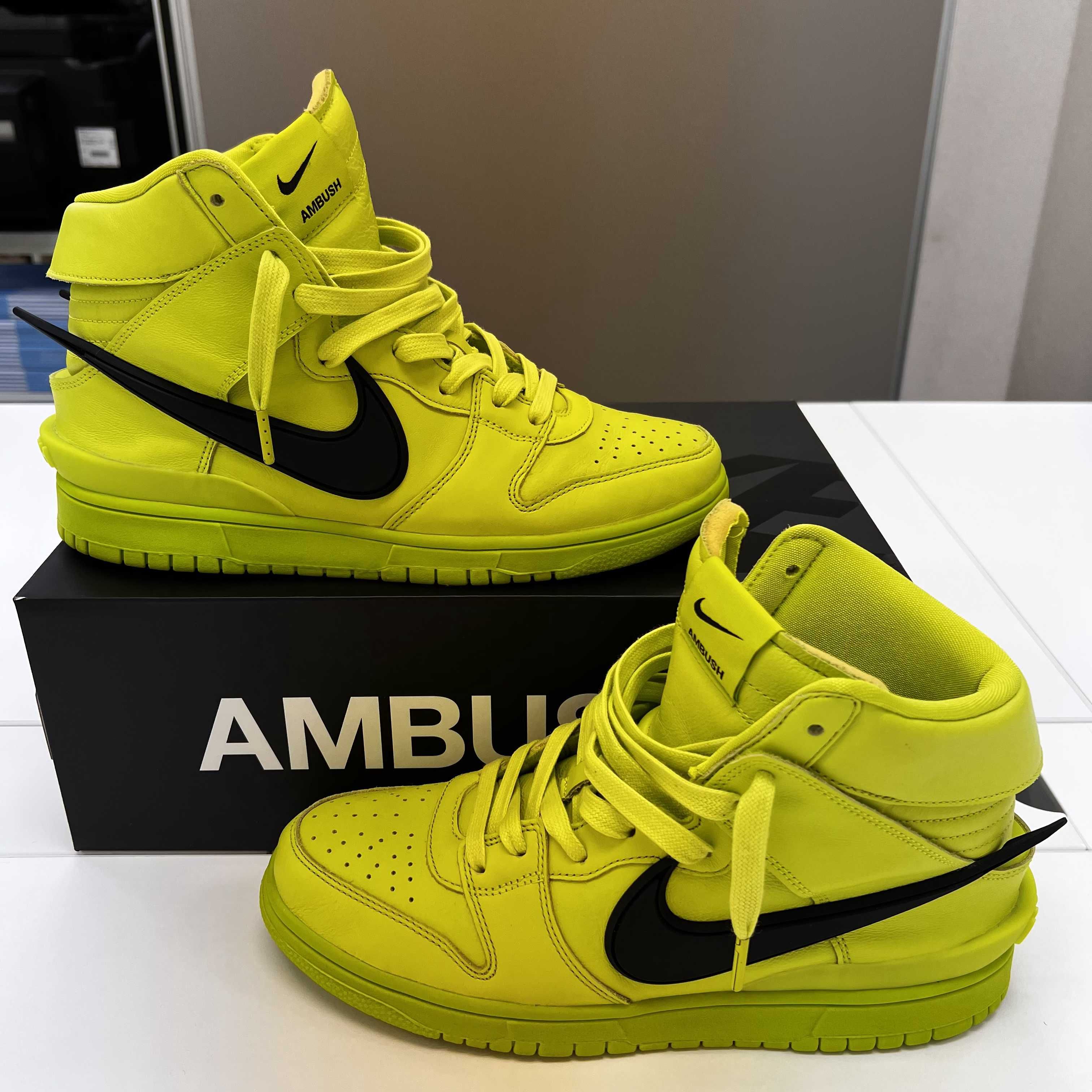 AMBUSH × NIKE DUNK HIGH "FLASH LIME"
