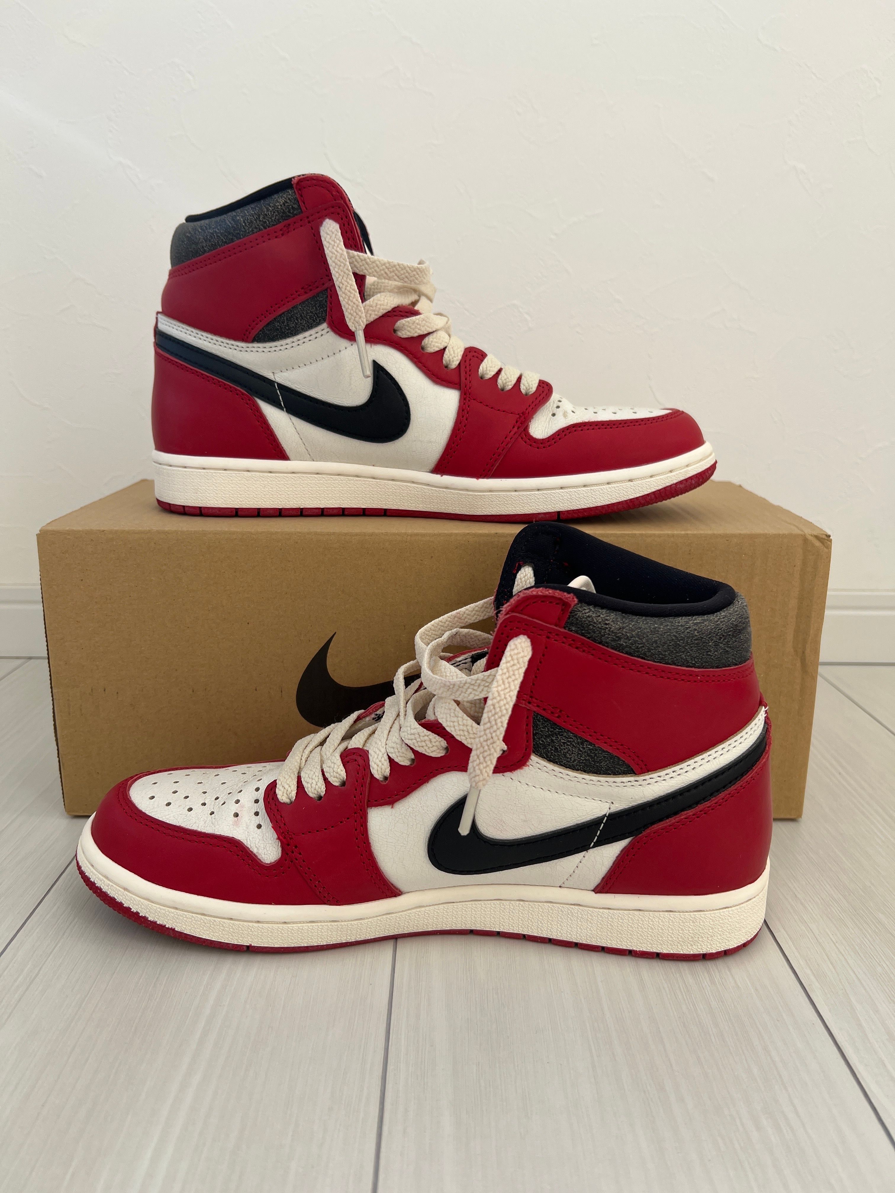 Nike Air Jordan 1 High OG "Lost & Found/Chicago"