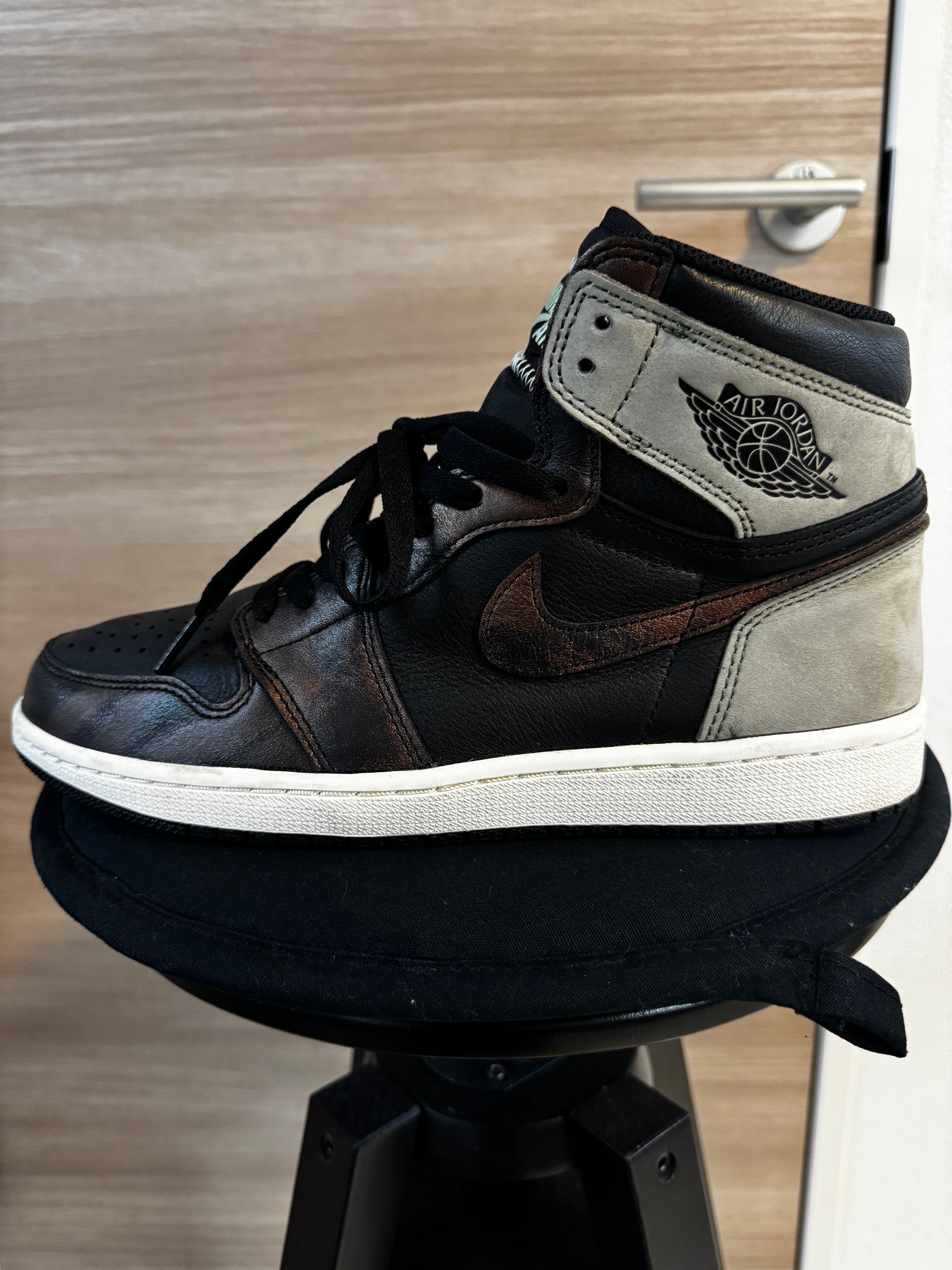 Nike Air Jordan 1 High OG "Rust Shadow"