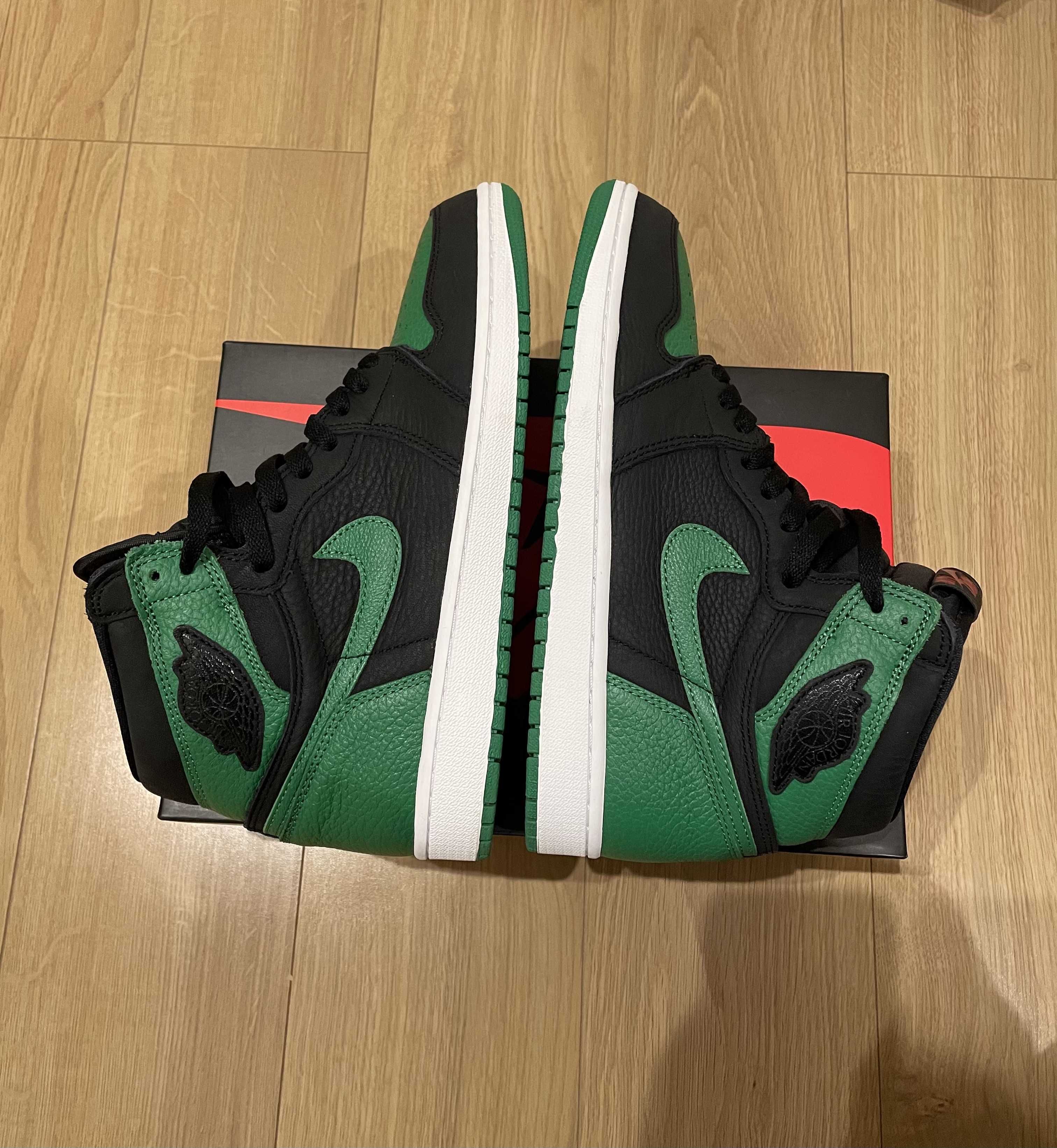 Nike Air Jordan 1 Retro High OG "Black/Pine Green" (2020)      