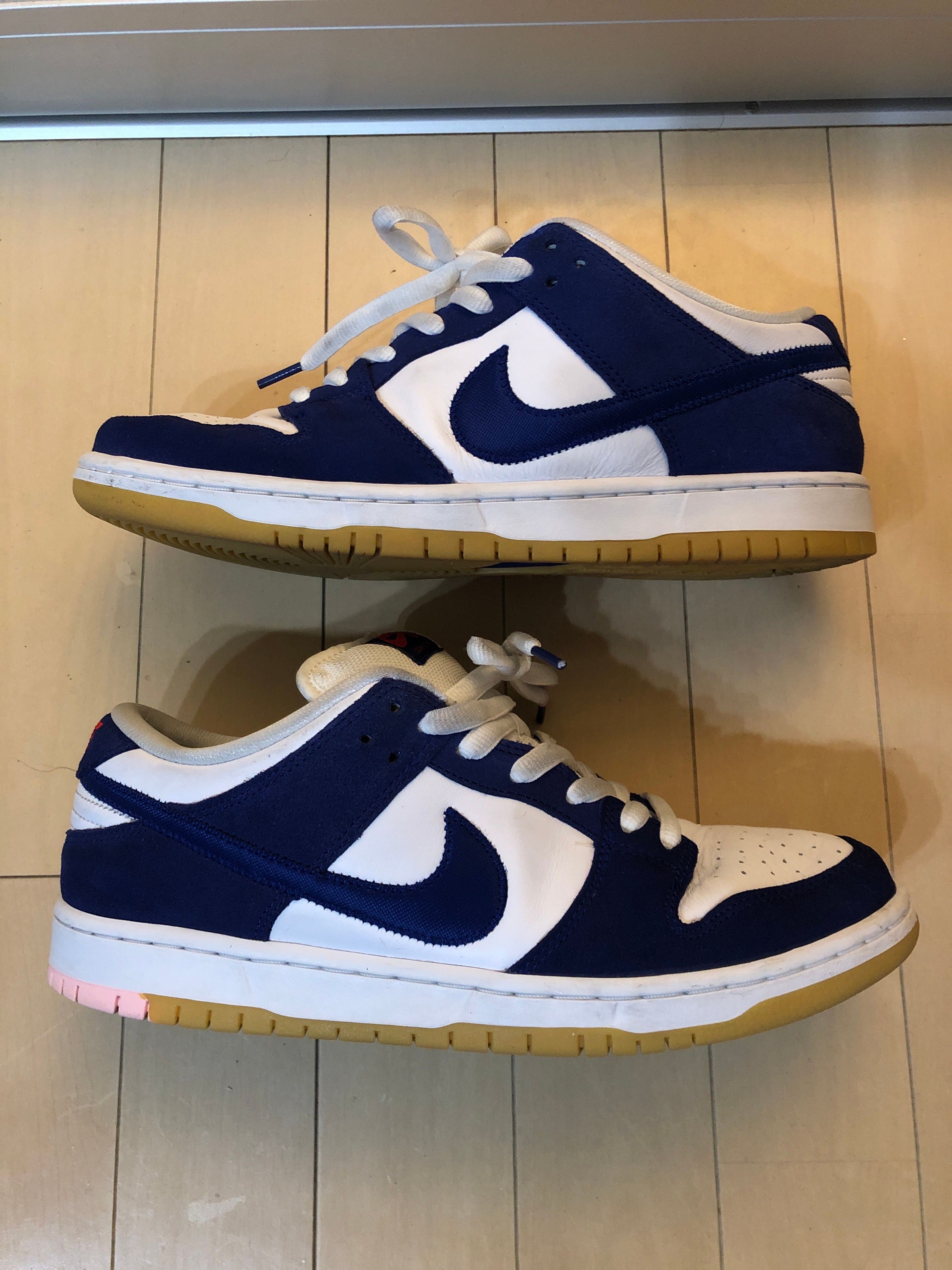 Nike SB Dunk Low "Los Angeles Dodgers/Deep Royal Blue"