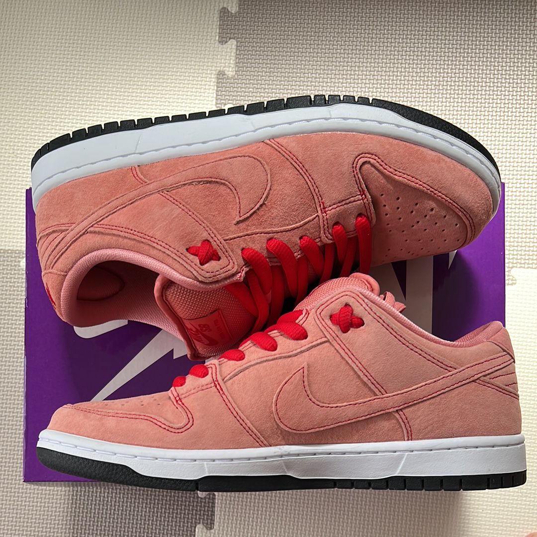 Nike SB Dunk Low "Pink Pig"