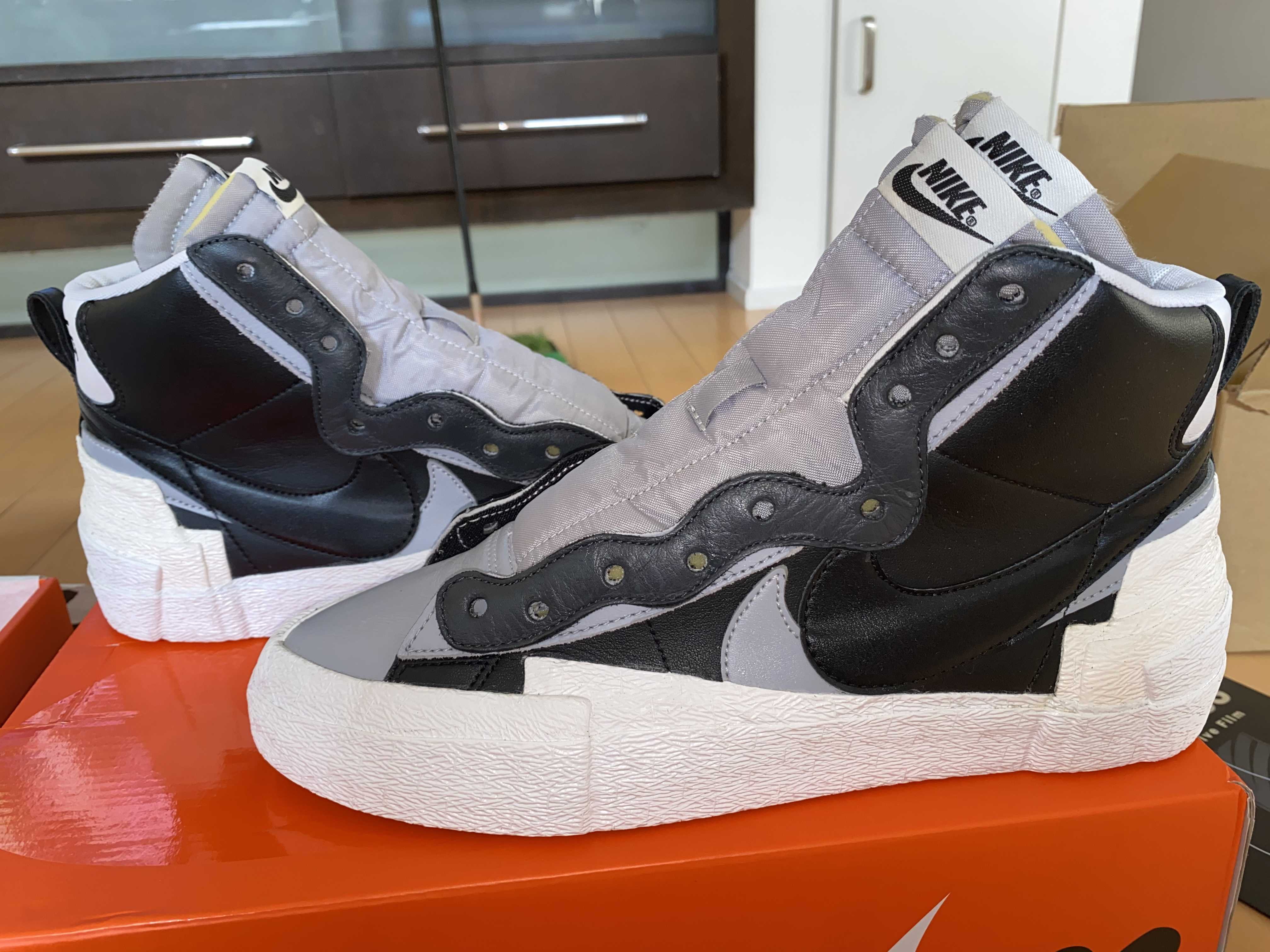 sacai × NIKE BLAZER MID "BLACK/WOLF GREY/WHITE"