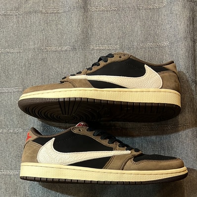 Travis Scott × Nike Air Jordan 1 Low OG SP-T "Black/Dark Mocha"
