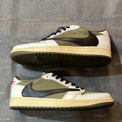 Travis Scott × Nike Air Jordan 1 Low OG SP "Reverse Olive"