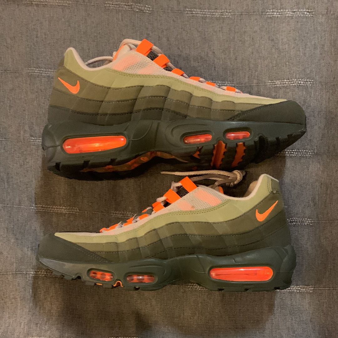Nike Air Max 95 "String/Total Orange"