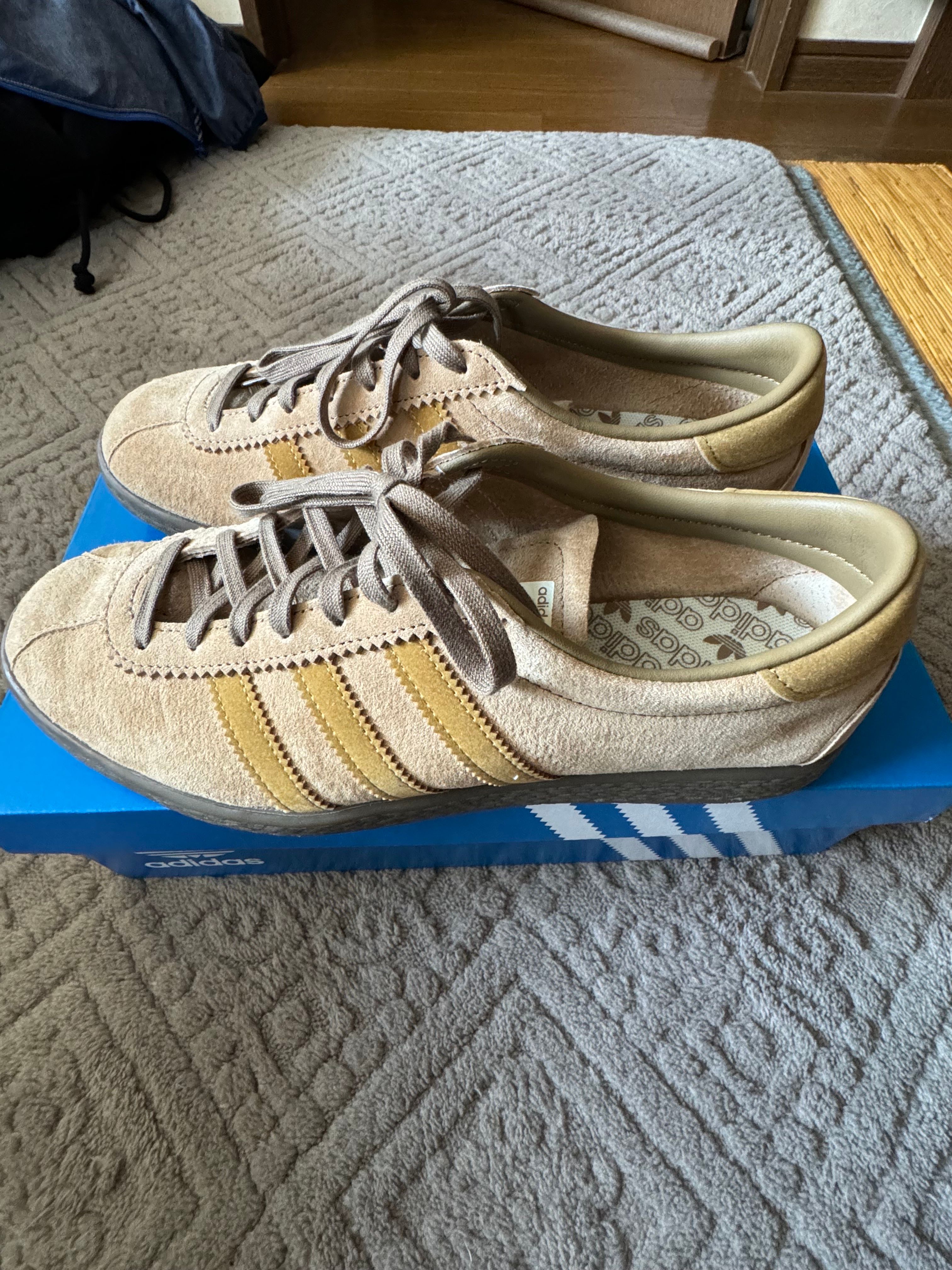 adidas Tobacco "Pantone/Mesa/Gum"