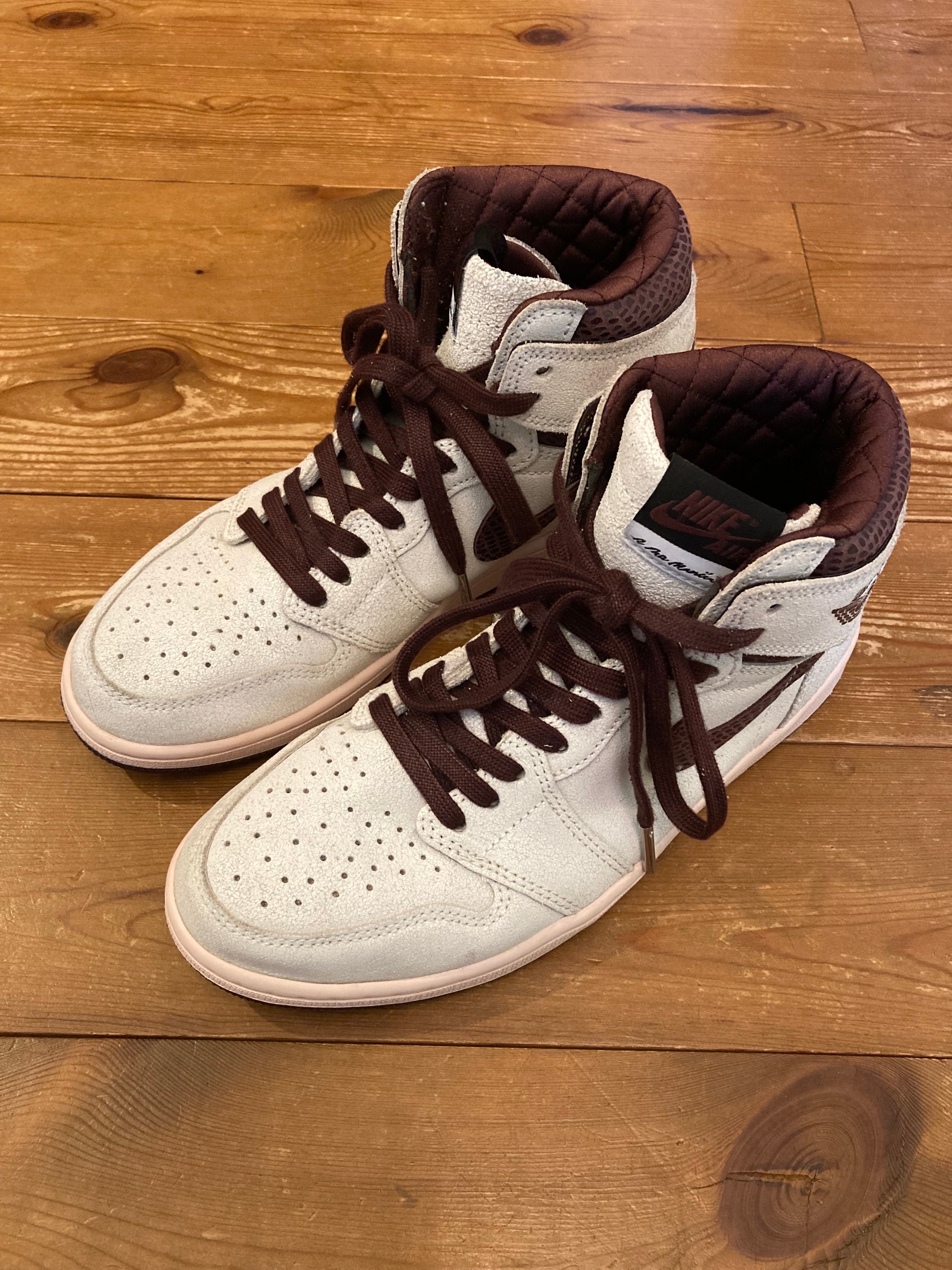 A Ma Maniere × Nike Air Jordan 1 Retro High OG "Sail and Burgundy"