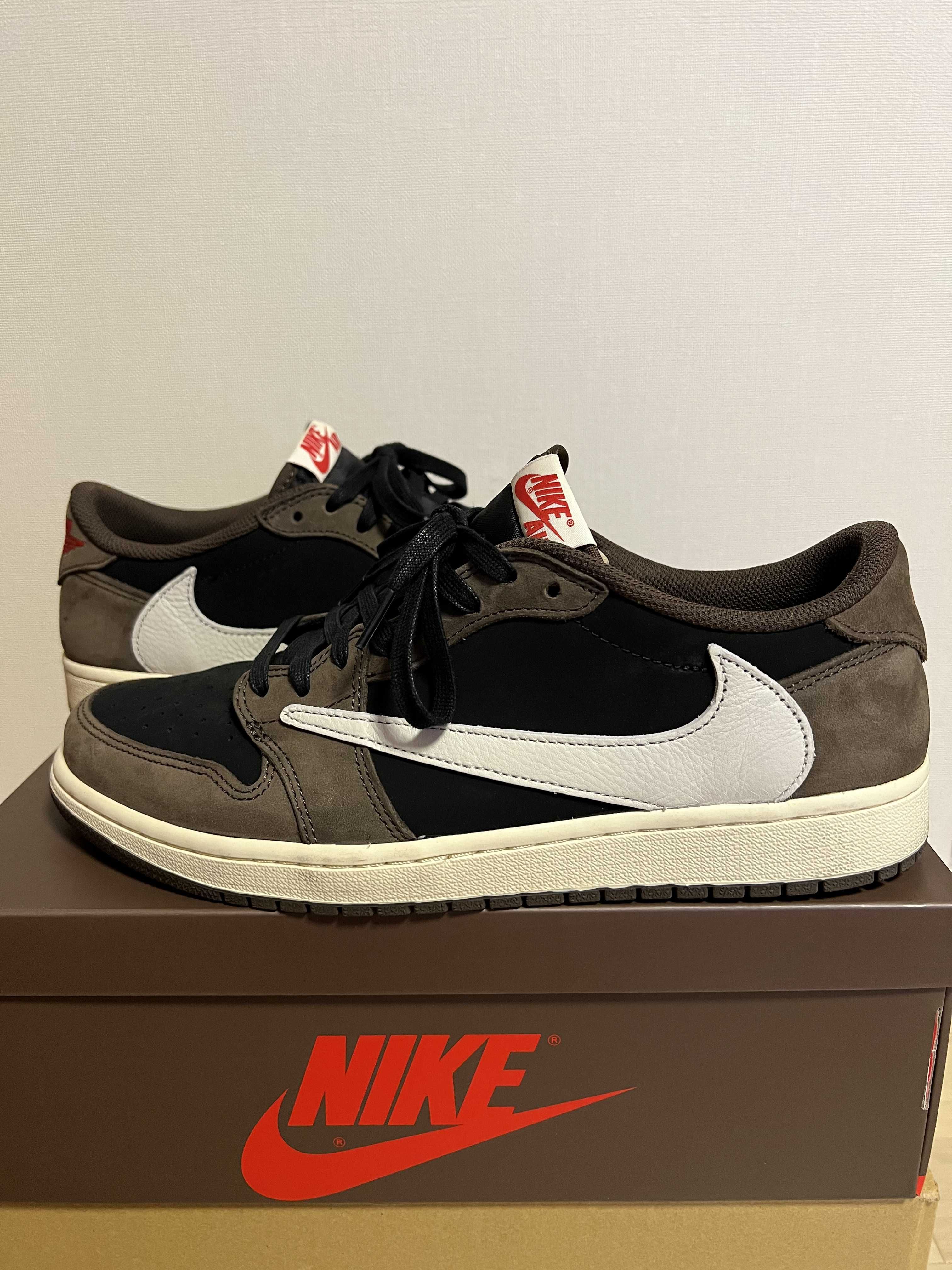 Travis Scott × Nike Air Jordan 1 Low OG SP-T "Black/Dark Mocha"