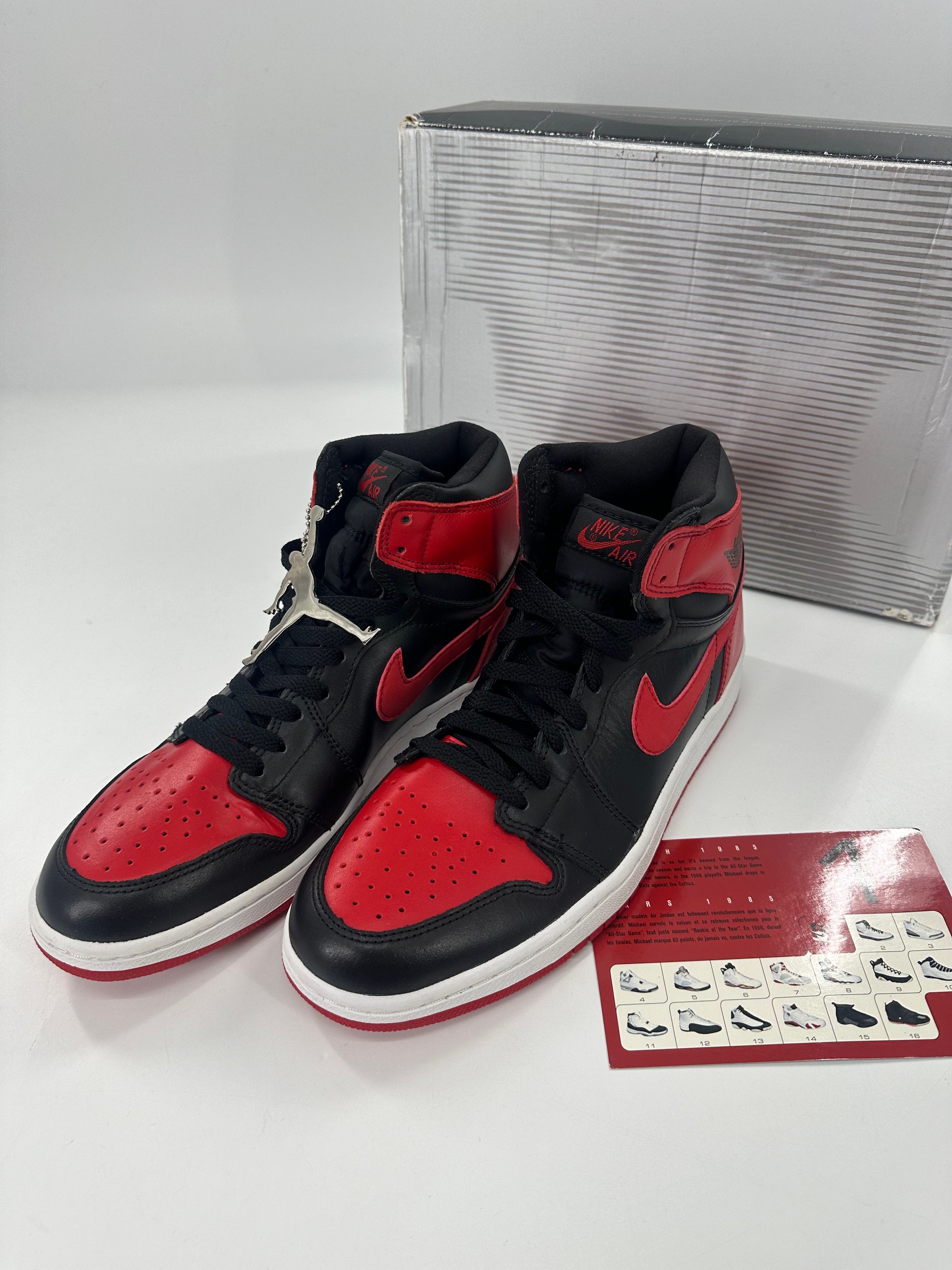 Nike Air Jordan 1 Retro High "Black Varsity Red/Bred"(2001)