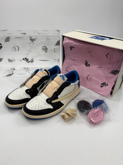 Travis Scott × fragment design × Nike Air Jordan 1 Low OG SP "Military Blue"