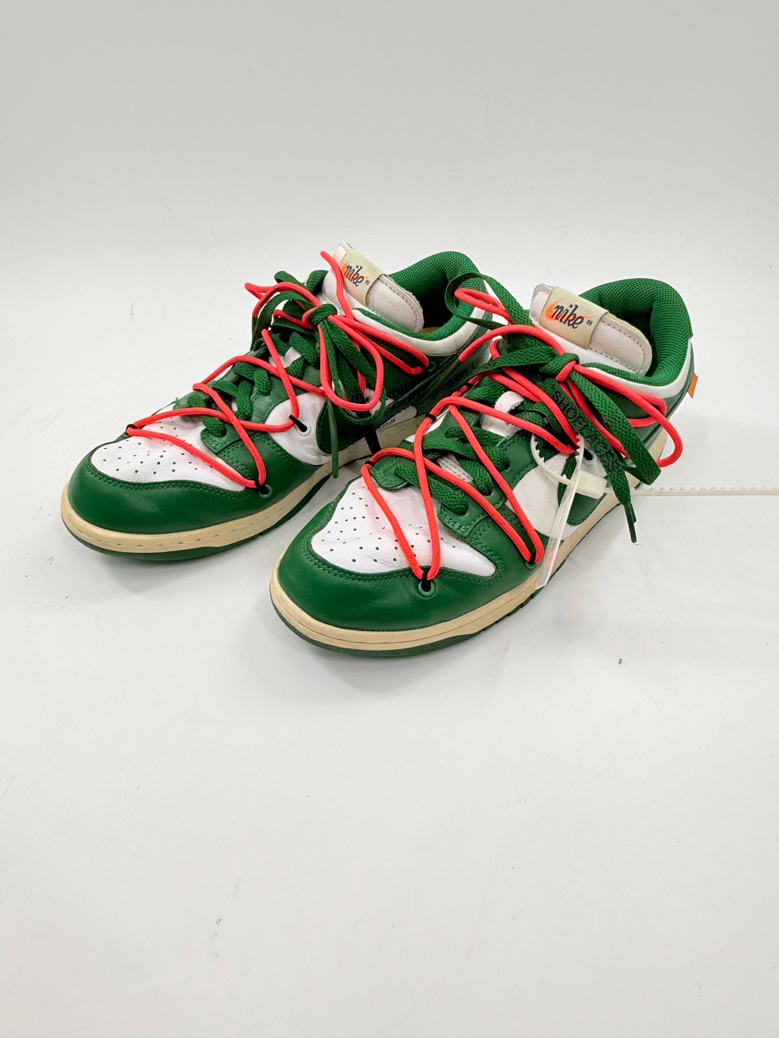 Off-White × Nike Dunk Low "White/Pine Green"