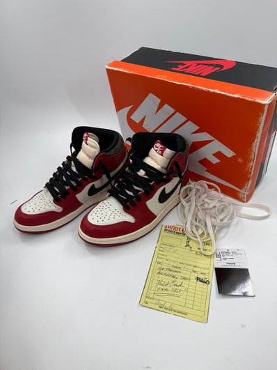 Nike Air Jordan 1 High OG "Lost & Found/Chicago"