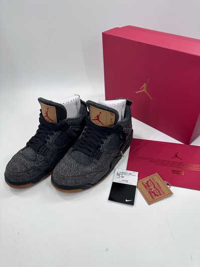Nike × Levi's Air Jordan 4 "Black Denim" (LEVIS Tab)