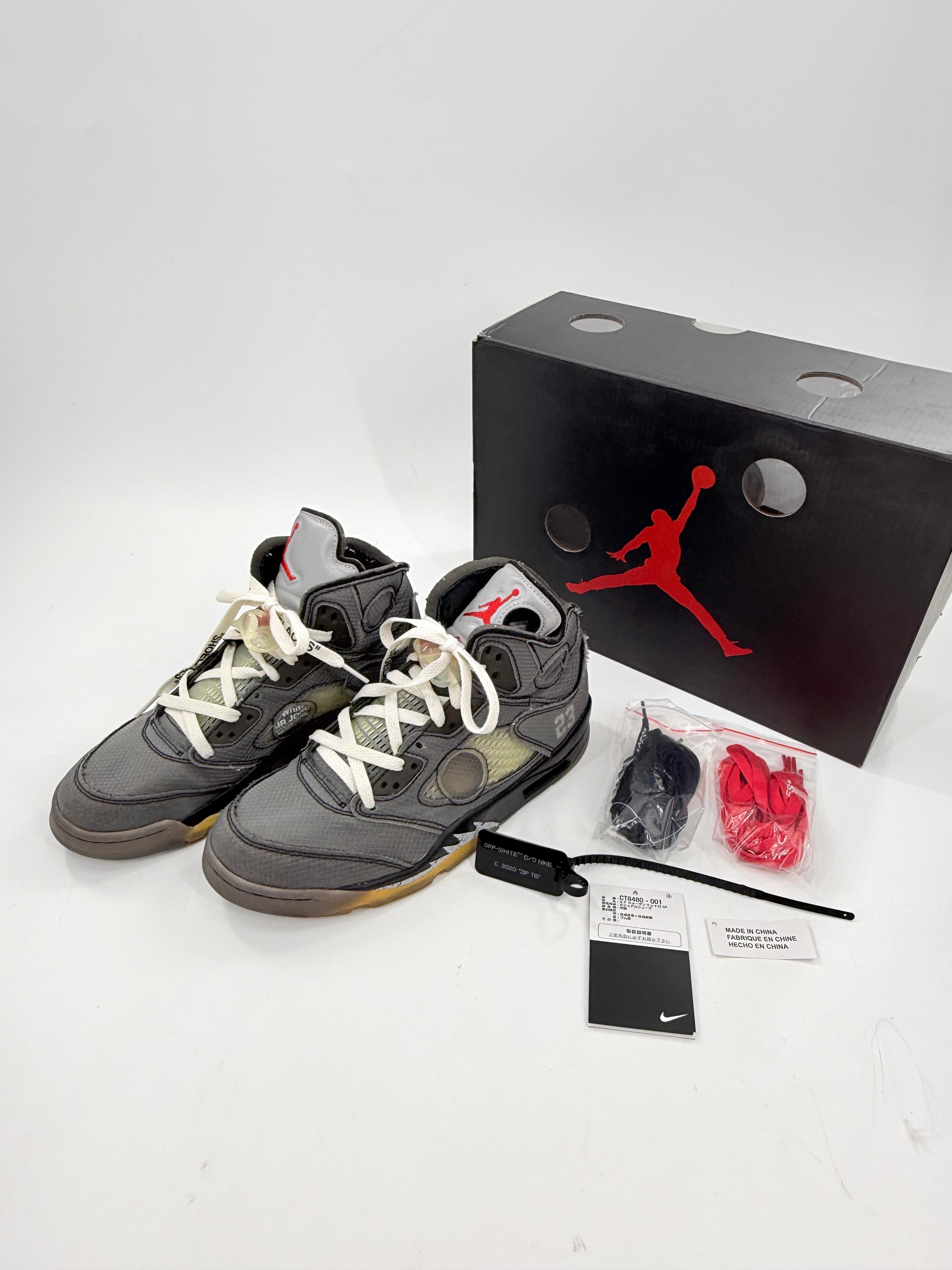 Off-White × Nike Air Jordan 5 "Black/Muslin/Fire Red"