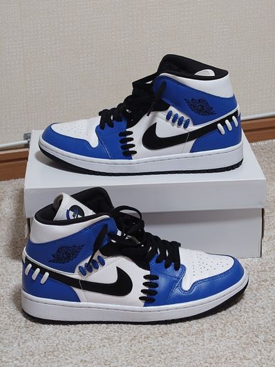 Nike Women's Air Jordan 1 Mid "Sister Hood"