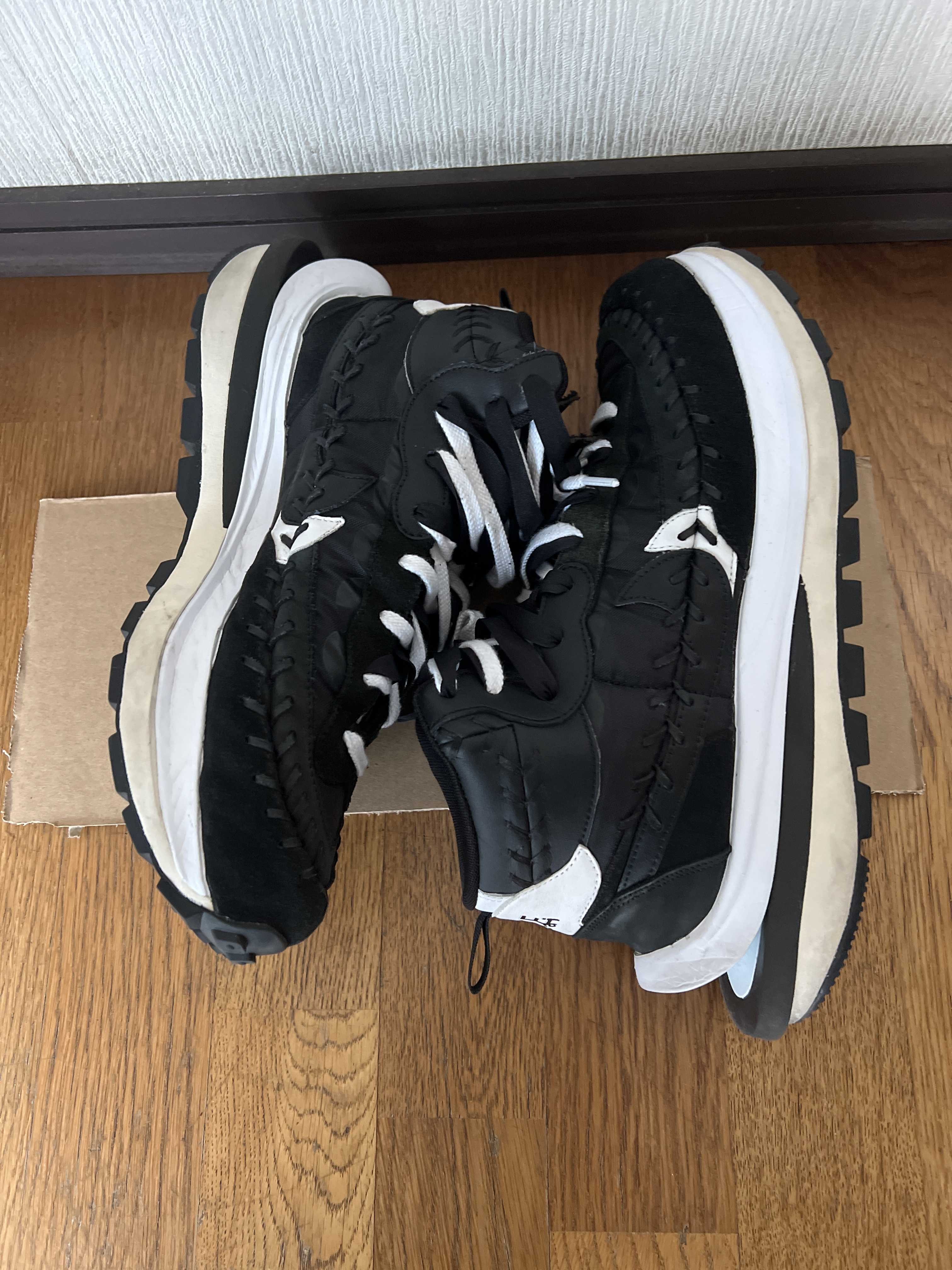 Jean-Paul Gaultier × sacai × Nike Vapor Waffle "Black/Black-White"