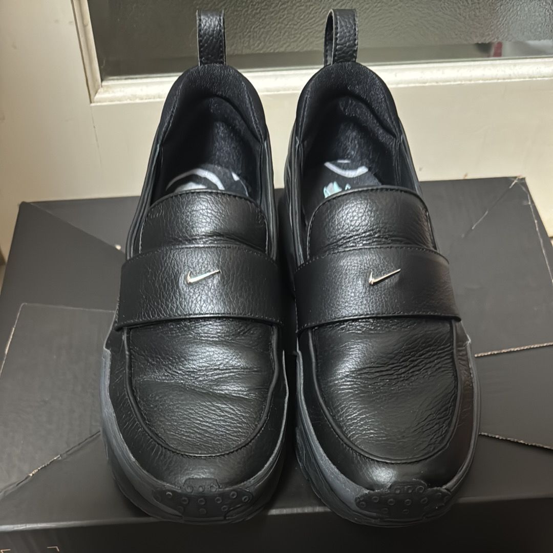 SWDC × Nike Women's Air Max Phenomena "Black/Metallic Silver"