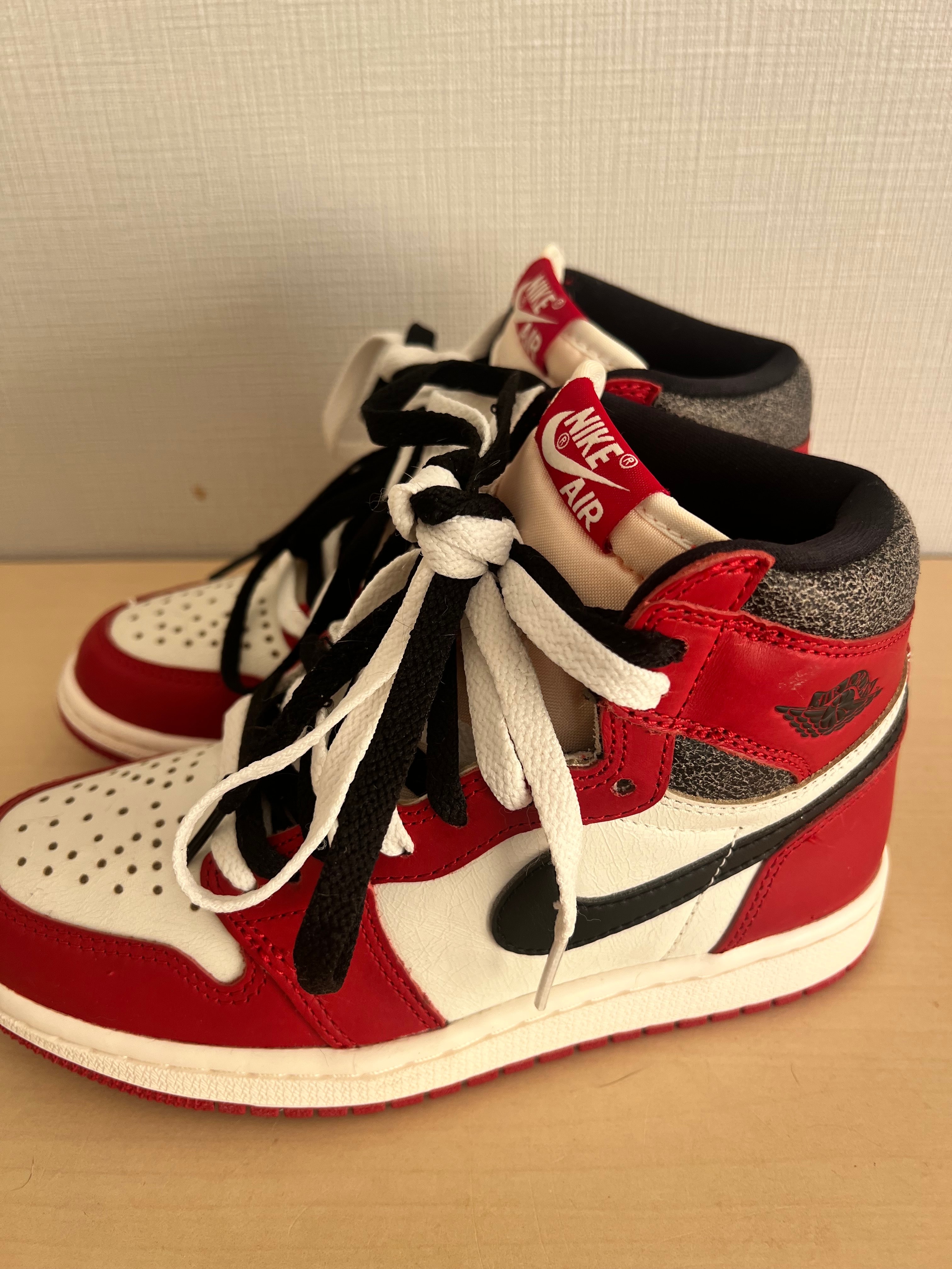 Nike Air Jordan 1 High OG "Lost & Found/Chicago"