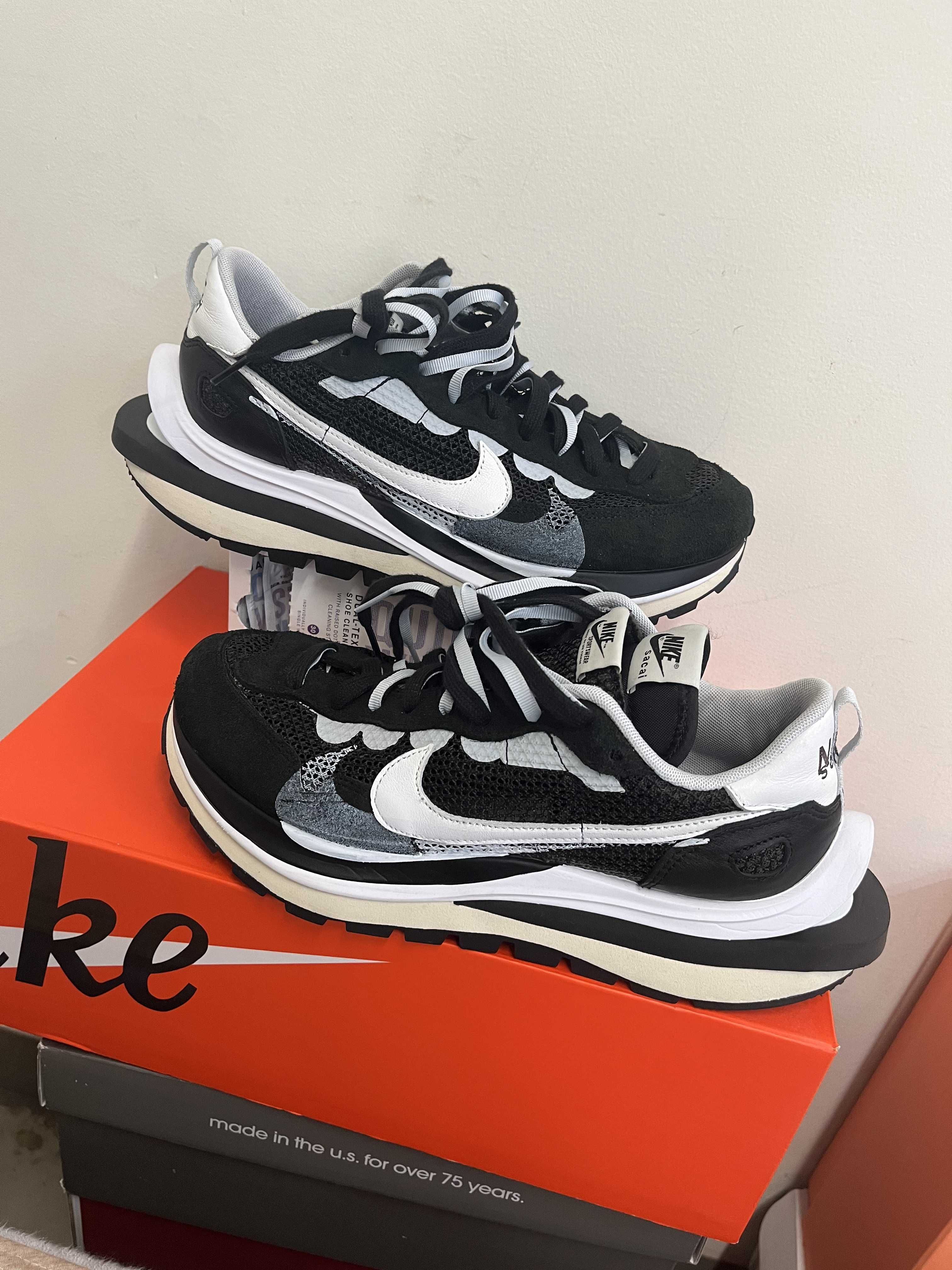 sacai × Nike Vapor Waffle "Black and White"