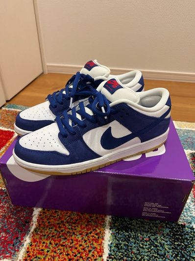Nike SB Dunk Low "Los Angeles Dodgers/Deep Royal Blue"