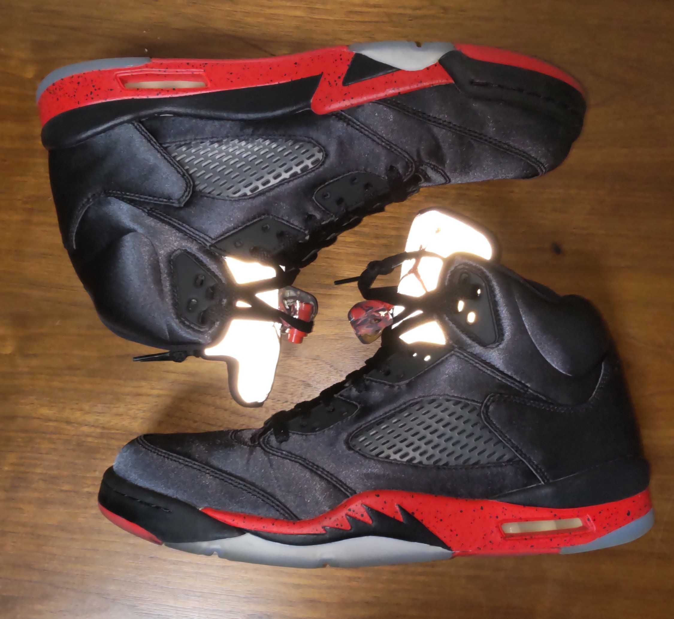 Air Jordan 5 Satin "Bred"