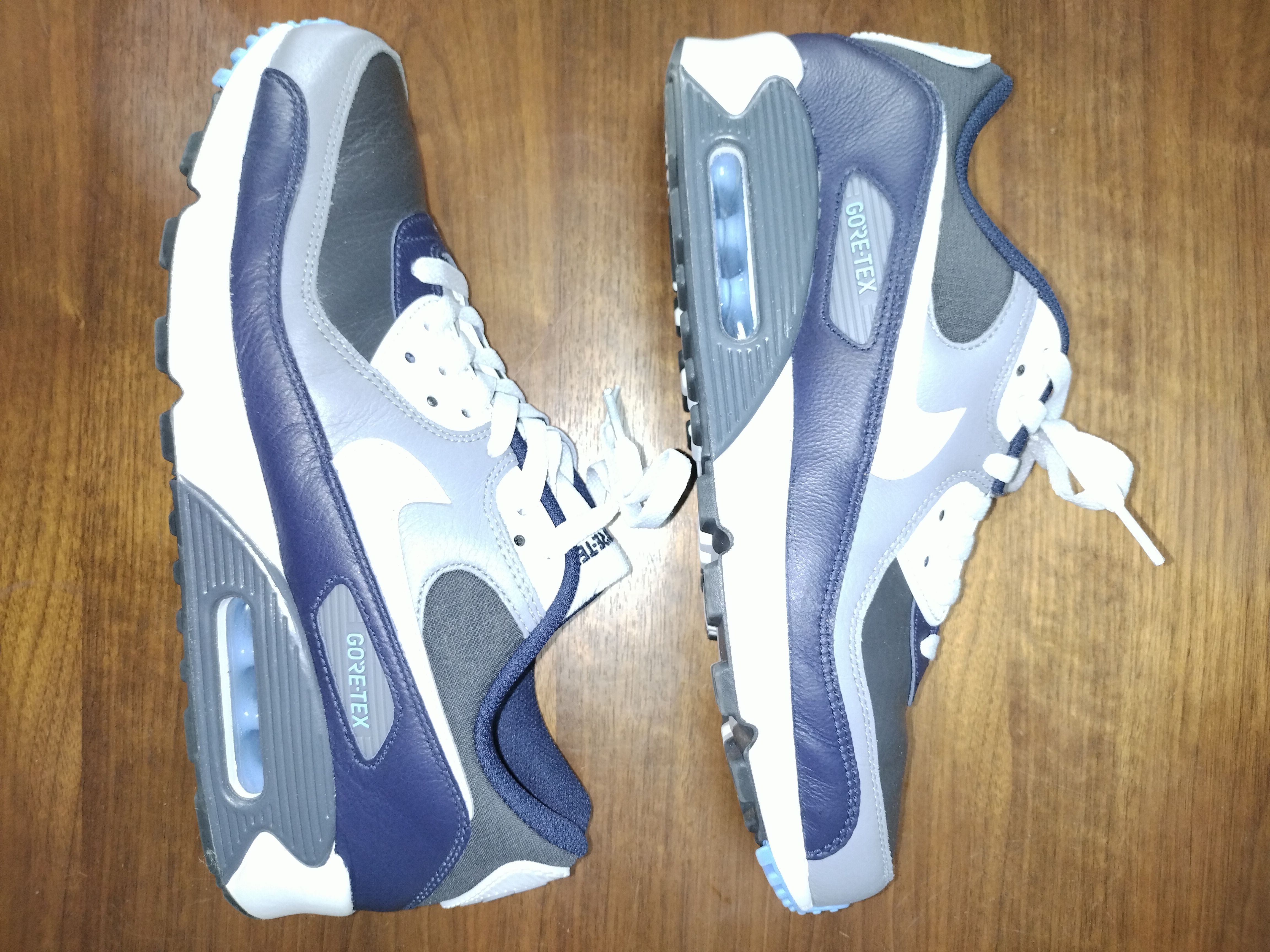 Nike Air Max 90 GORE-TEX "Pure Platinum"