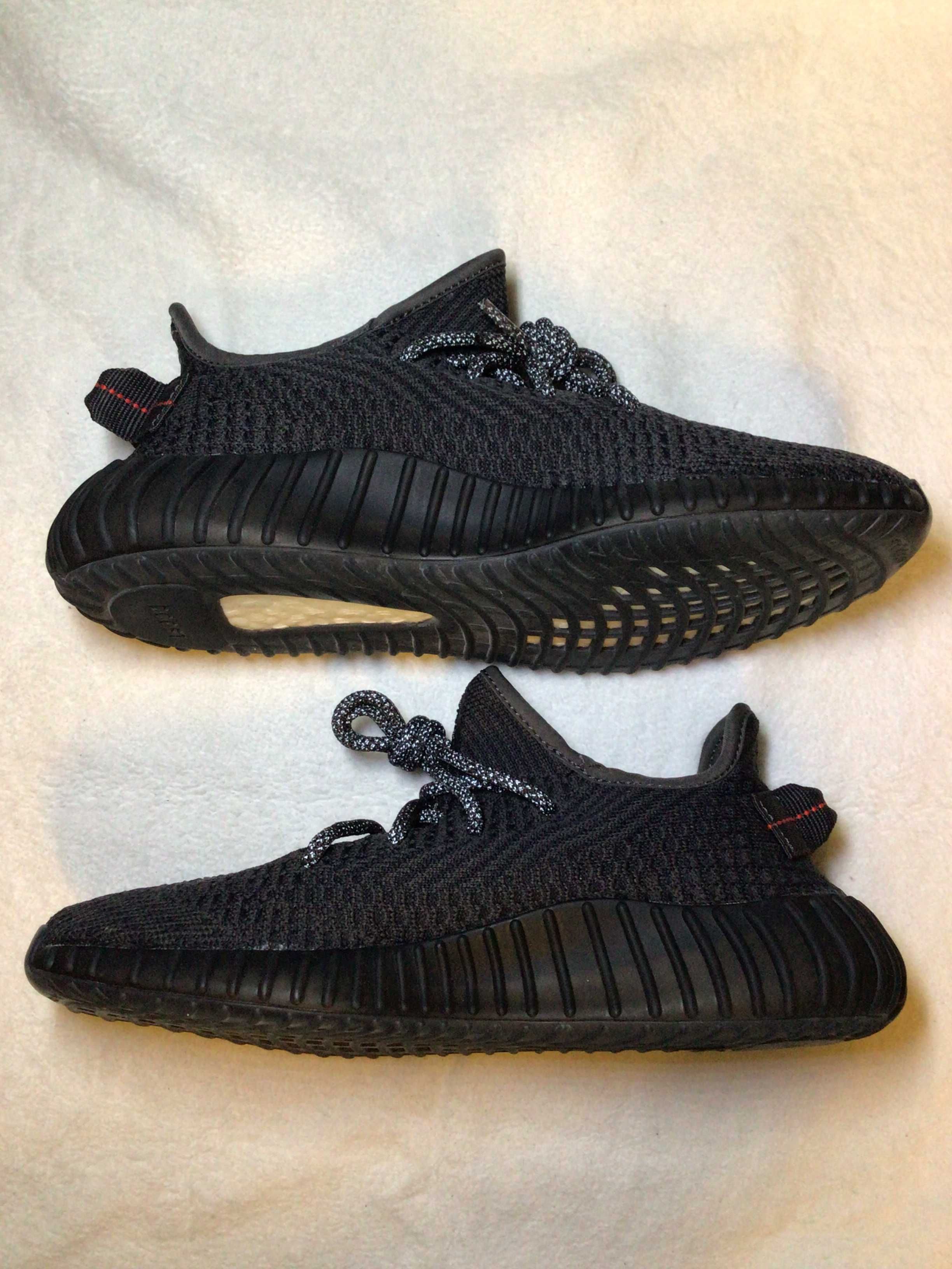 adidas YEEZY Boost 350 V2 "Black"