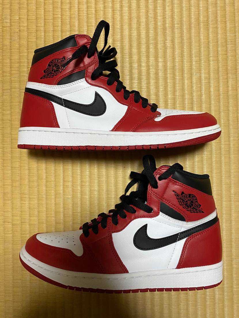 Nike Air Jordan 1 Retro High "Chicago" (2015)