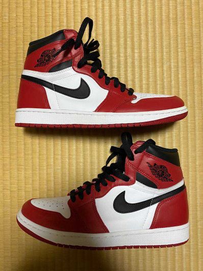 Nike Air Jordan 1 Retro High "Chicago" (2015)