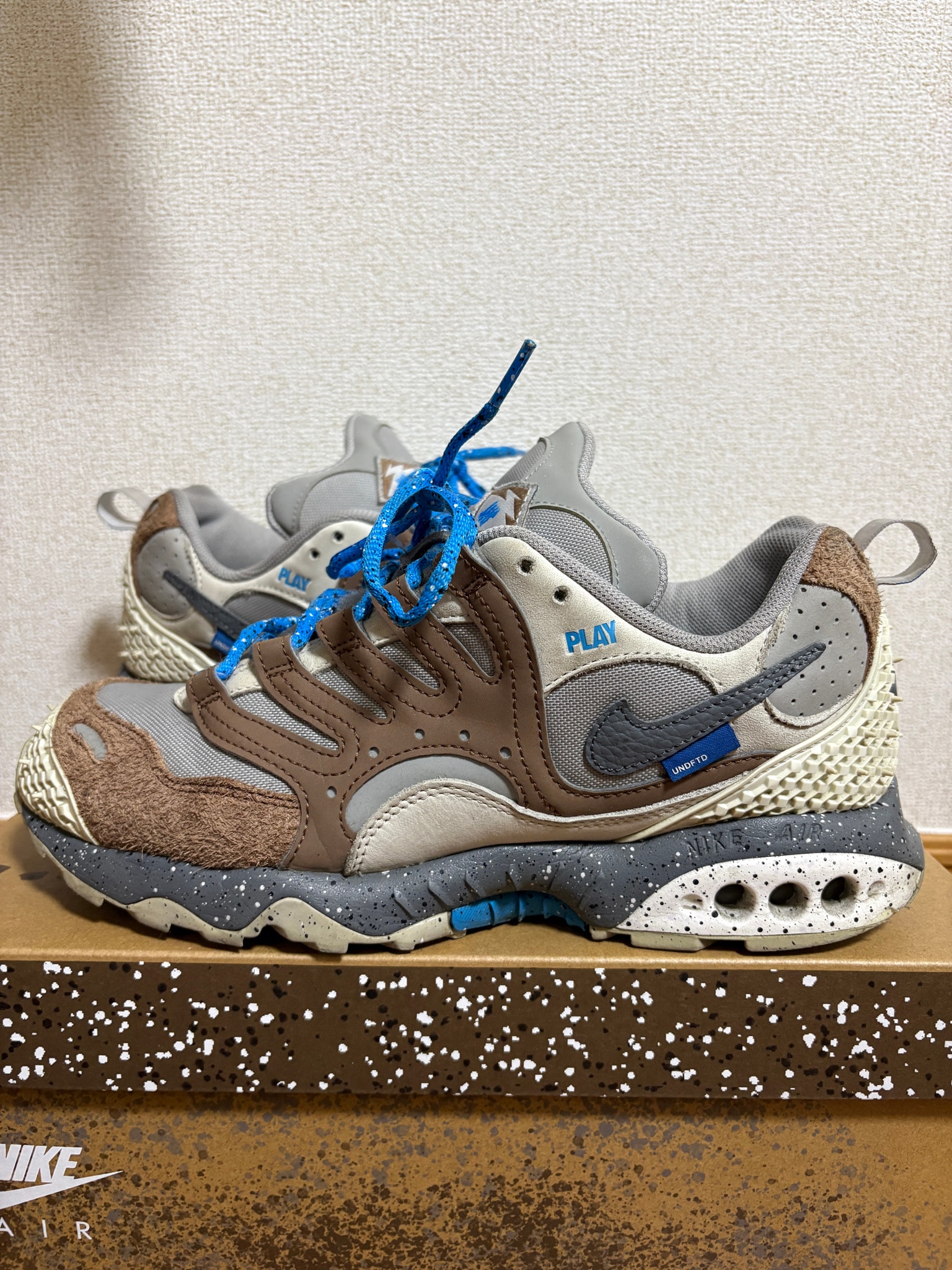 UNDEFEATED × Nike Air Terra Humara "Archaeo Brown"